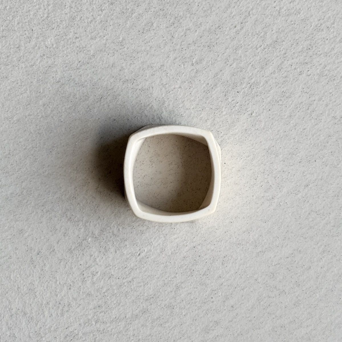 Tiffany & Co. Tiffany & Co. x Frank Gehry White Jasper Torque Ring Size ONE SIZE - 5 Thumbnail