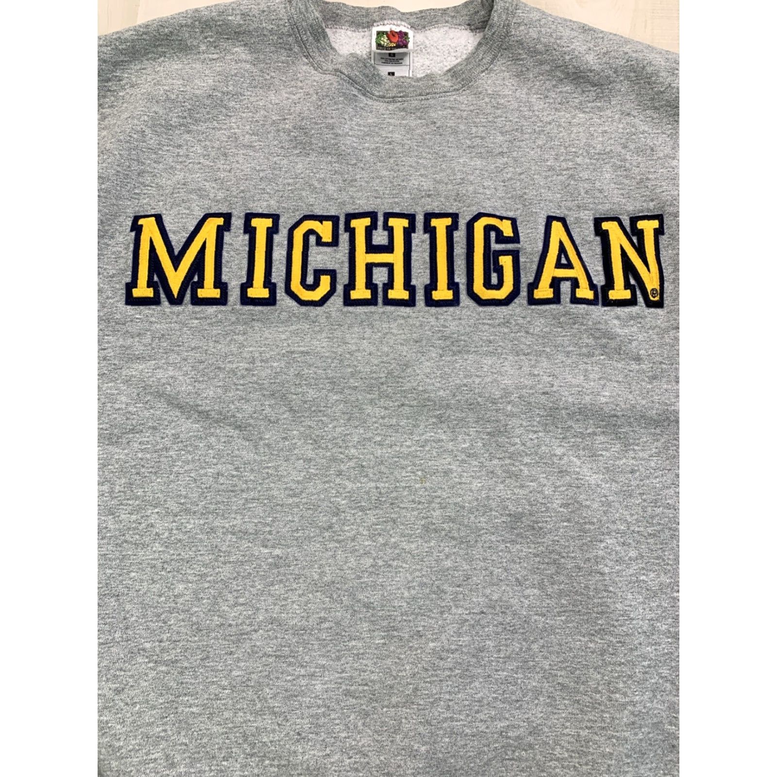 Fruit Of The Loom VINTAGE Y2K Michigan Embroidered Crew Neck Sweater Adult Large-12978 Size US L / EU 52-54 / 3 - 5 Thumbnail