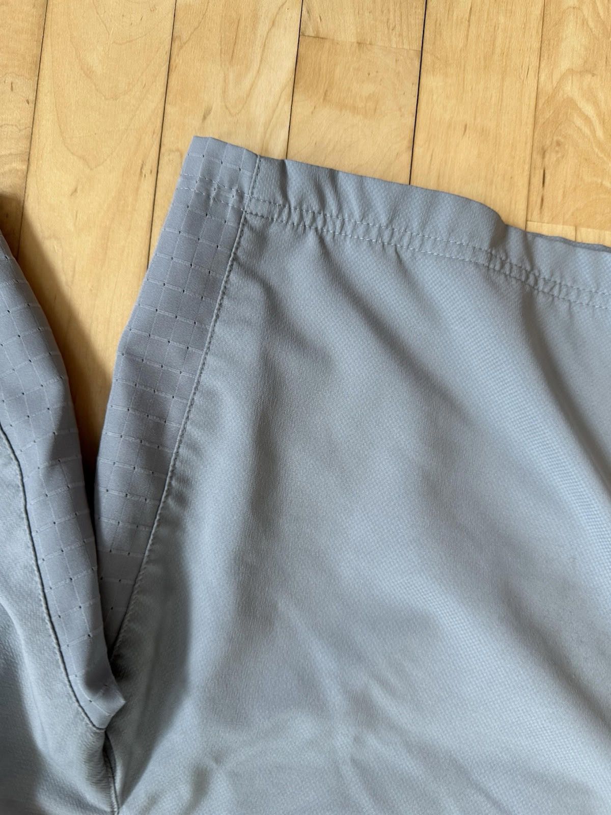 Under Armour Under Armour Shorts Mens 34 Gray Golf Loose Heatgear Size US 34 / EU 50 - 7 Thumbnail