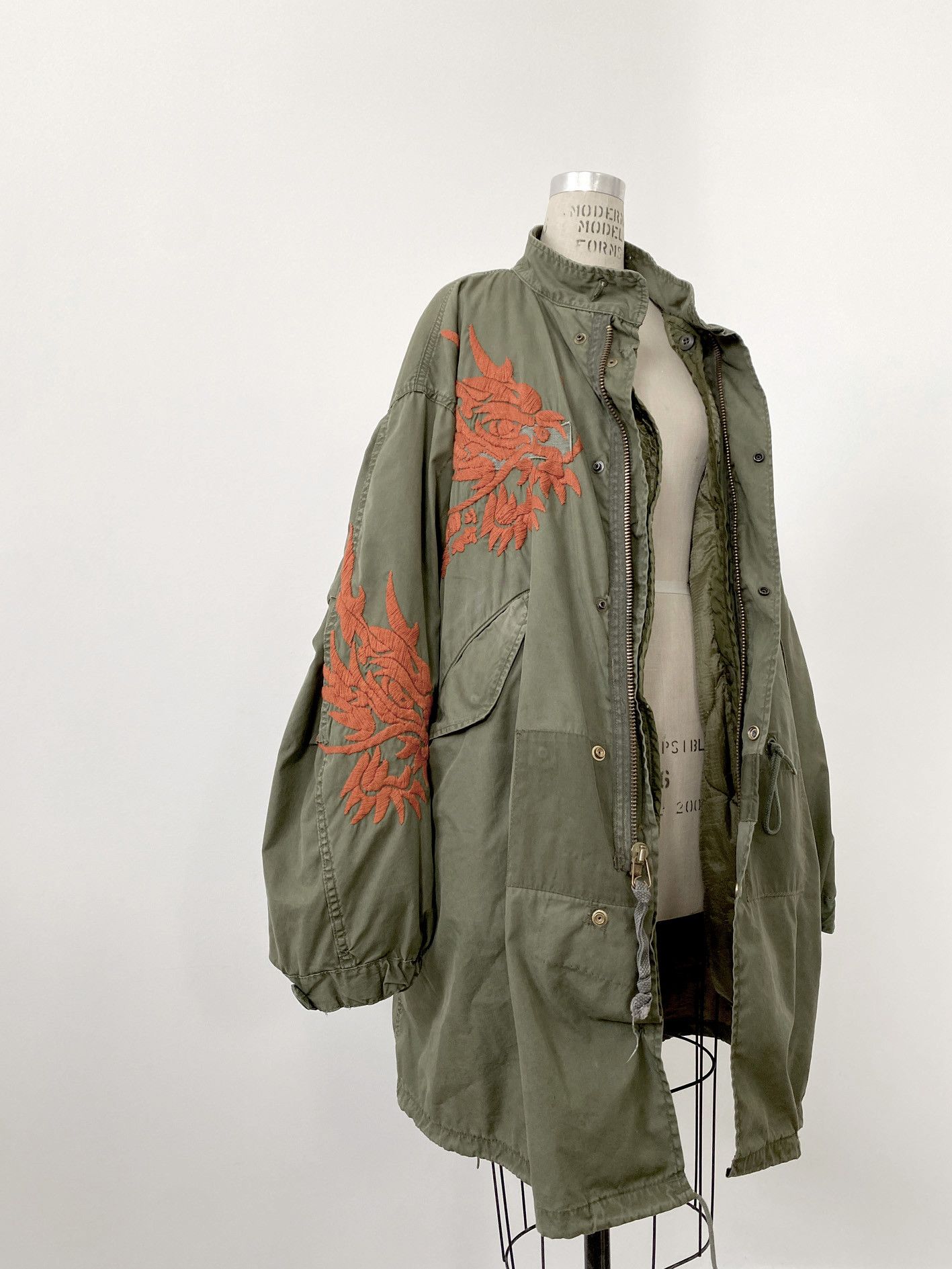 The Great China Wall 90s Vintage The Great China Wall embroidery military coat Size US L / EU 52-54 / 3 - 6 Thumbnail
