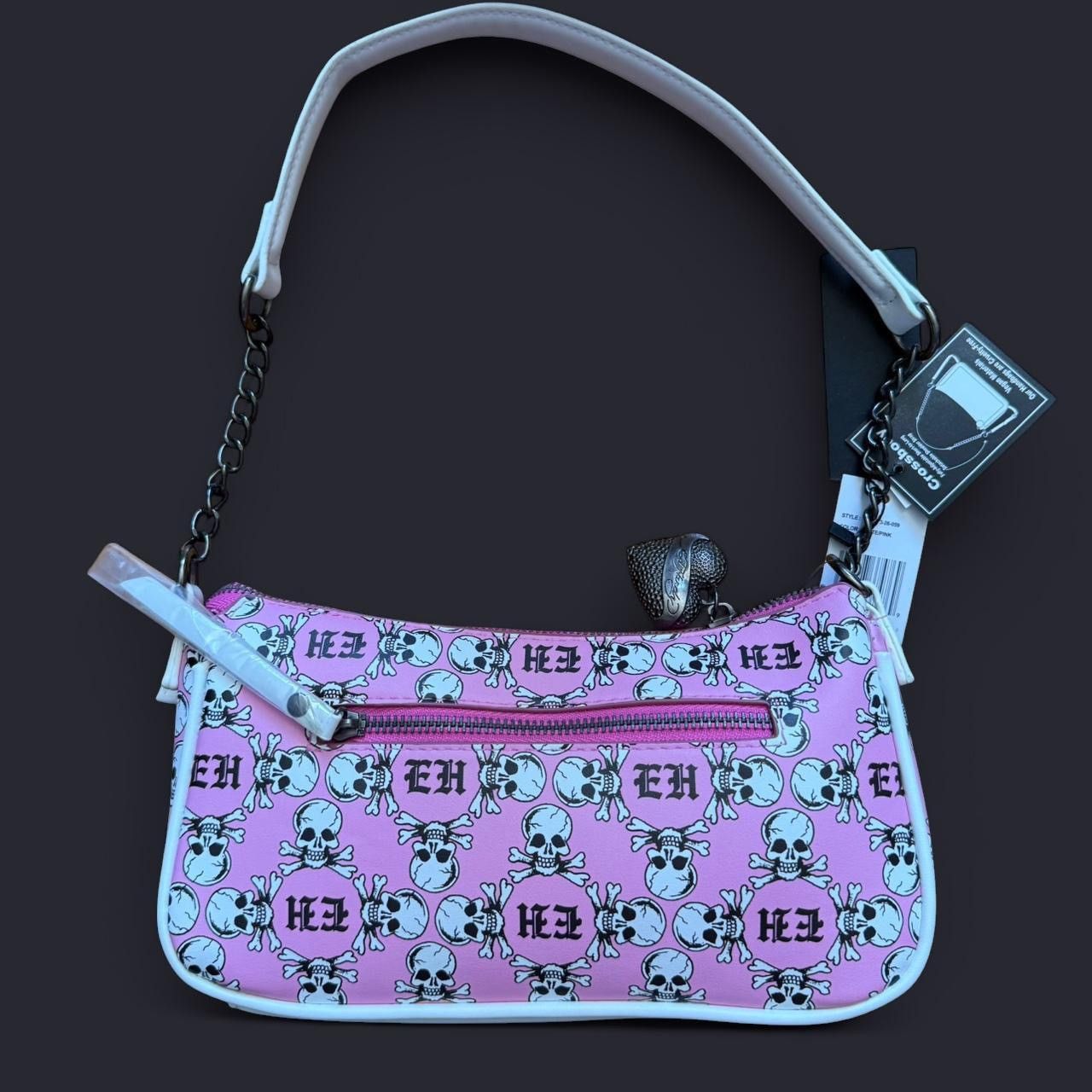 Ed Hardy NWT Ed Hardy pink purse with skull & crossbones Size ONE SIZE - 4 Thumbnail