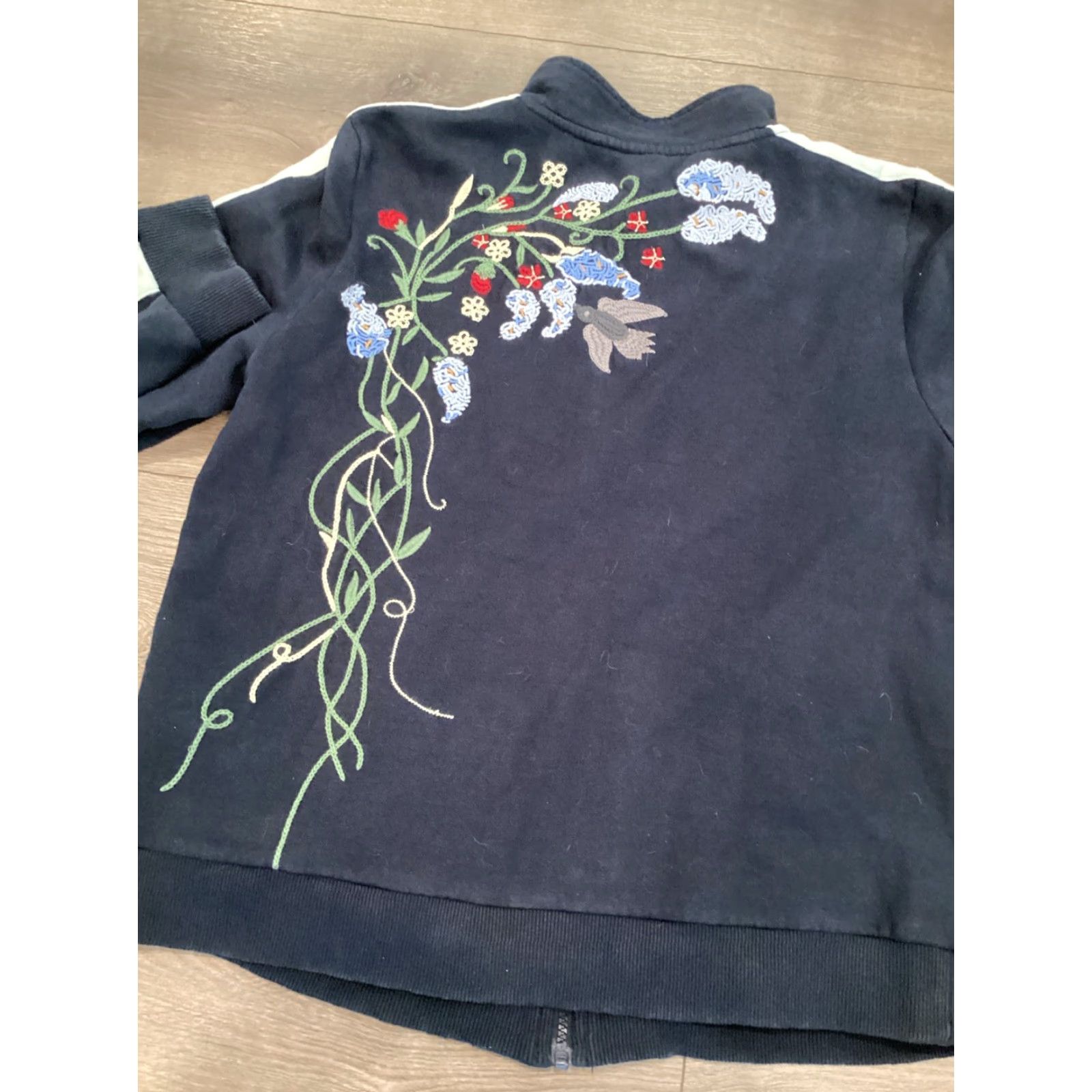 Anthropologie Anthropologie Lizzie Floral Embroidered Full Zip Sweatshirt Jacket Size L Dark Navy/Multi Womens Size L / US 10 / IT 46 - 8 Thumbnail