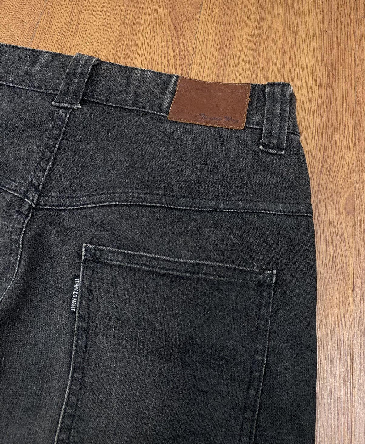 If Six Was Nine × Le Grande Bleu (L.G.B.) × Tornado Mart Tornado mart black grey coated jeans Size US 30 / EU 46 - 4 Thumbnail