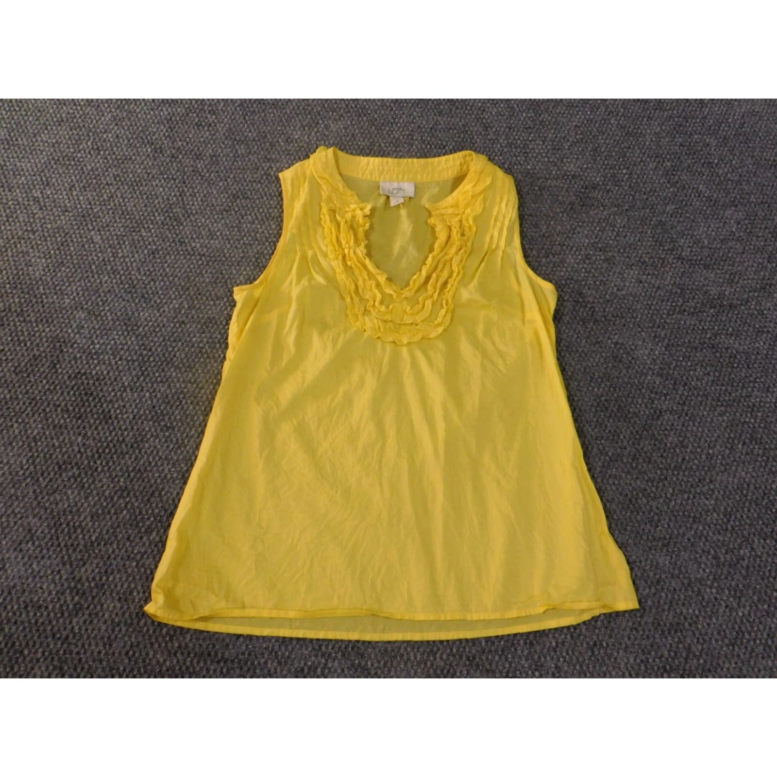 Ann Taylor Loft Ann Taylor Loft Womens Blouse Shirt V-Neck Sleeveless 100% Cotton Yellow M Casual Size M / US 6-8 / IT 42-44 - 2 Thumbnail