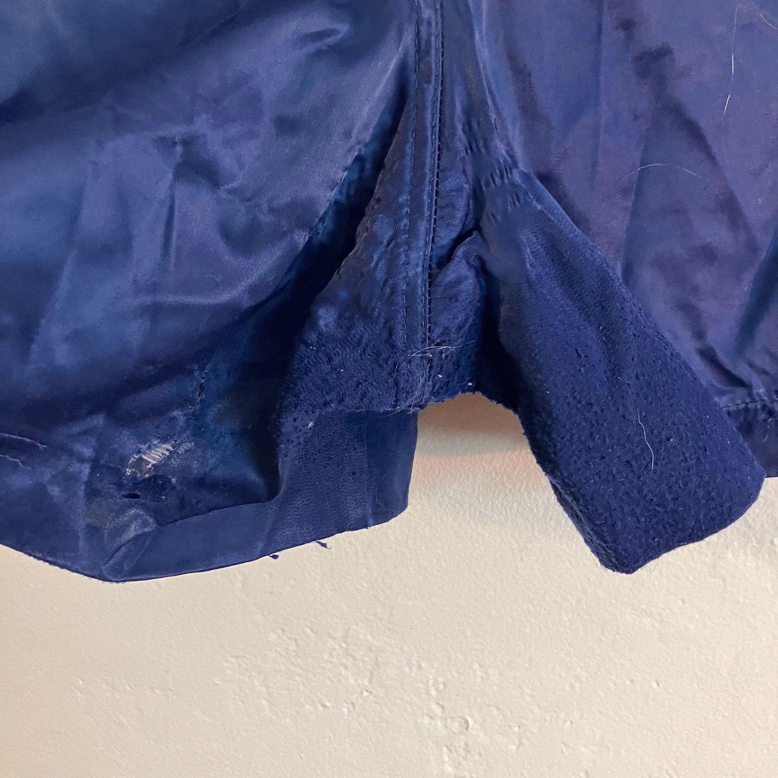 Nike × Vintage Vintage 90s Nike Navy Blue Boxing Shorts Athletic Size US 38 / EU 54 - 2 Thumbnail