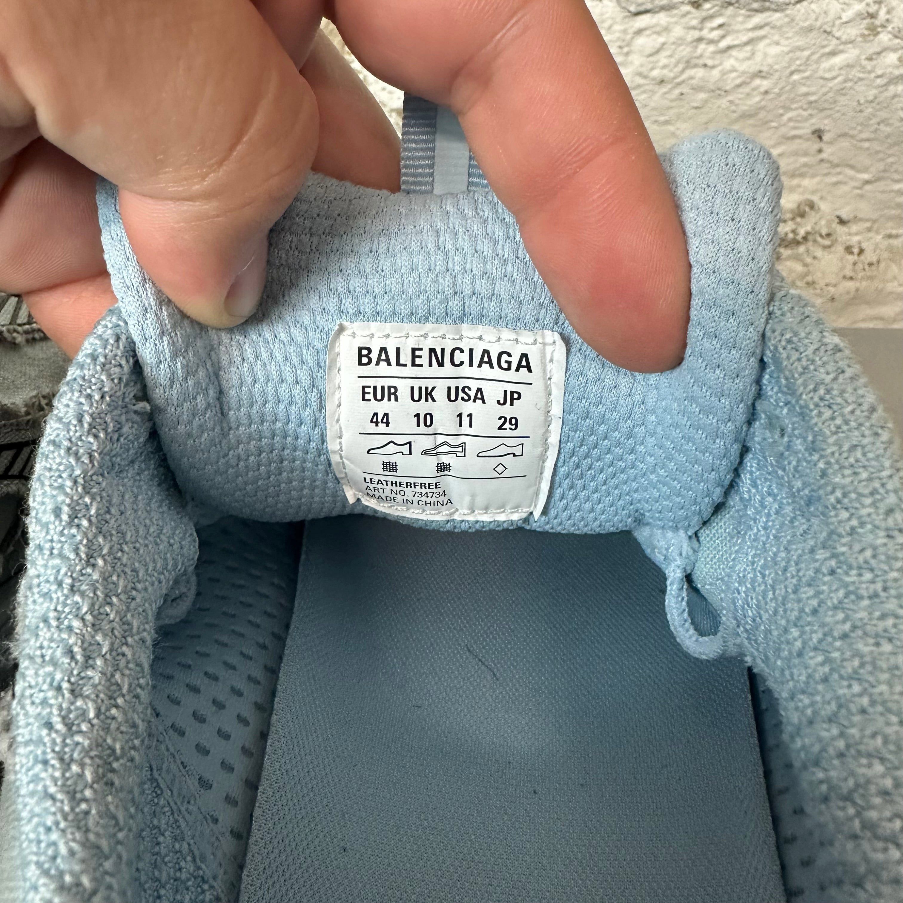 Balenciaga Balenciaga 3XL Runner Worn Out Blue Sneaker Sz 11 (44) Size US 11 / EU 44 - 7 Thumbnail