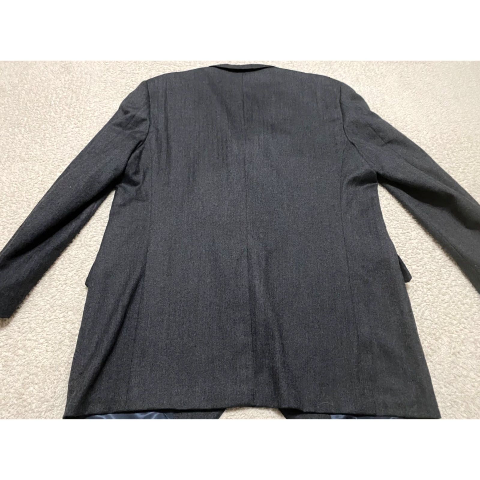 Brooks Brothers Brooks Brothers Blazer Mens Regular Two-Button 100% Wool Gray 46 Chest Vintage? No Sleeve Style: Two-Button White? Size US XXL / EU 58 / 5 - 7 Thumbnail