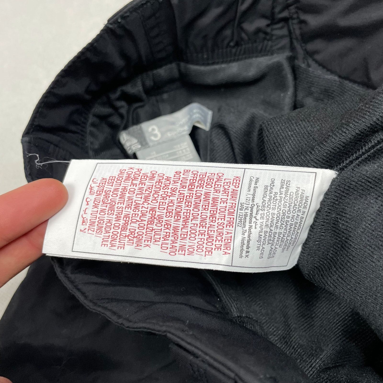 Nike × Nike ACG × Vintage Nike ACG Fitstorm 3 Outer Layer Women's Black Ski Pants XS Size 30" / US 8 / IT 44 - 16 Thumbnail