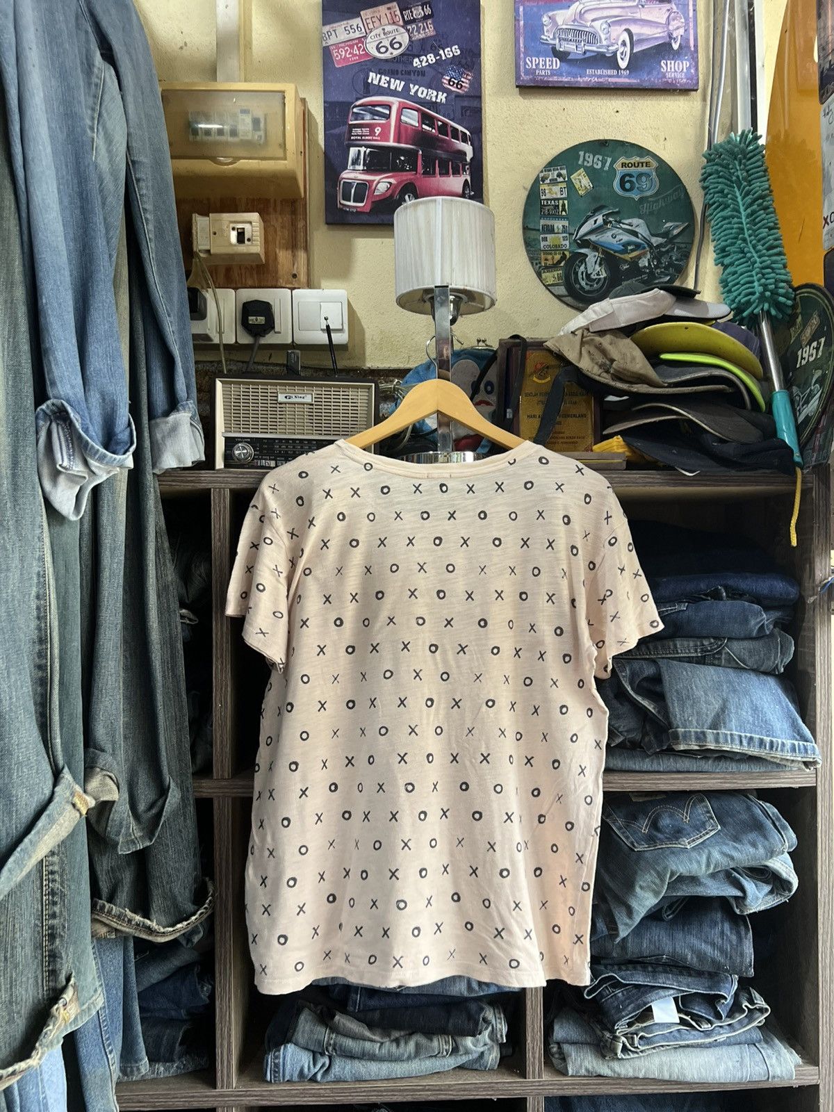 J.Crew 🔥J. Crew XO Tee Size US M / EU 48-50 / 2 - 4 Thumbnail