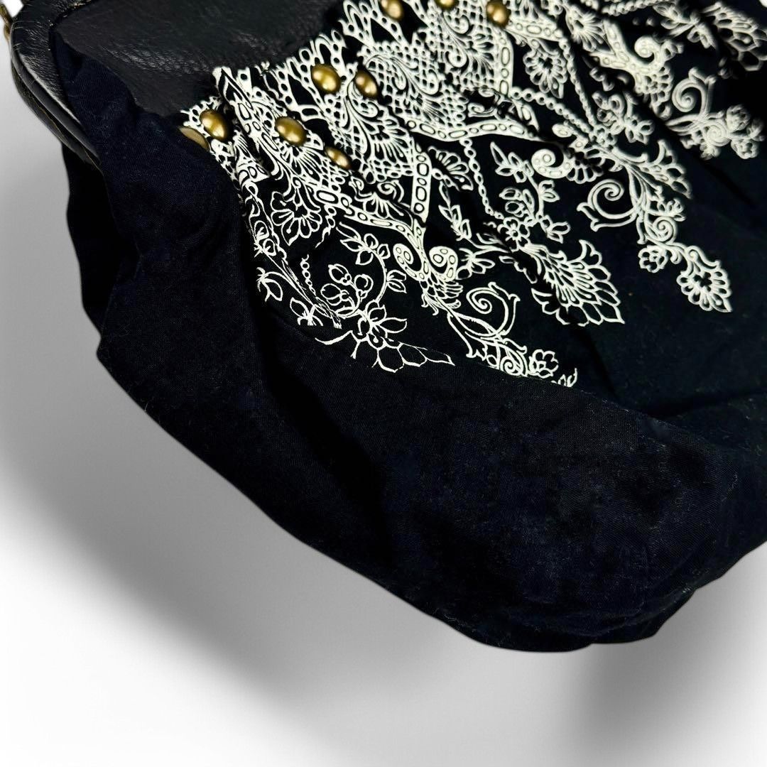 Miu Miu Miu Miu - Studs Embossed Handbag Leather Black Embroidered Size ONE SIZE - 4 Thumbnail