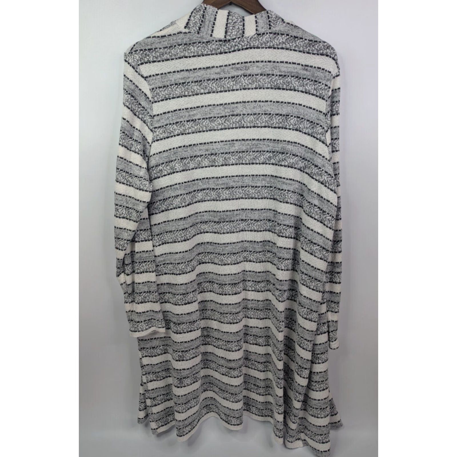 Vintage Lane Bryant Women’s Gray Striped Open Cardigan Plus Size 18/20 Long Sleeve Size XXL / US 16-18 / IT 52-54 - 3 Thumbnail
