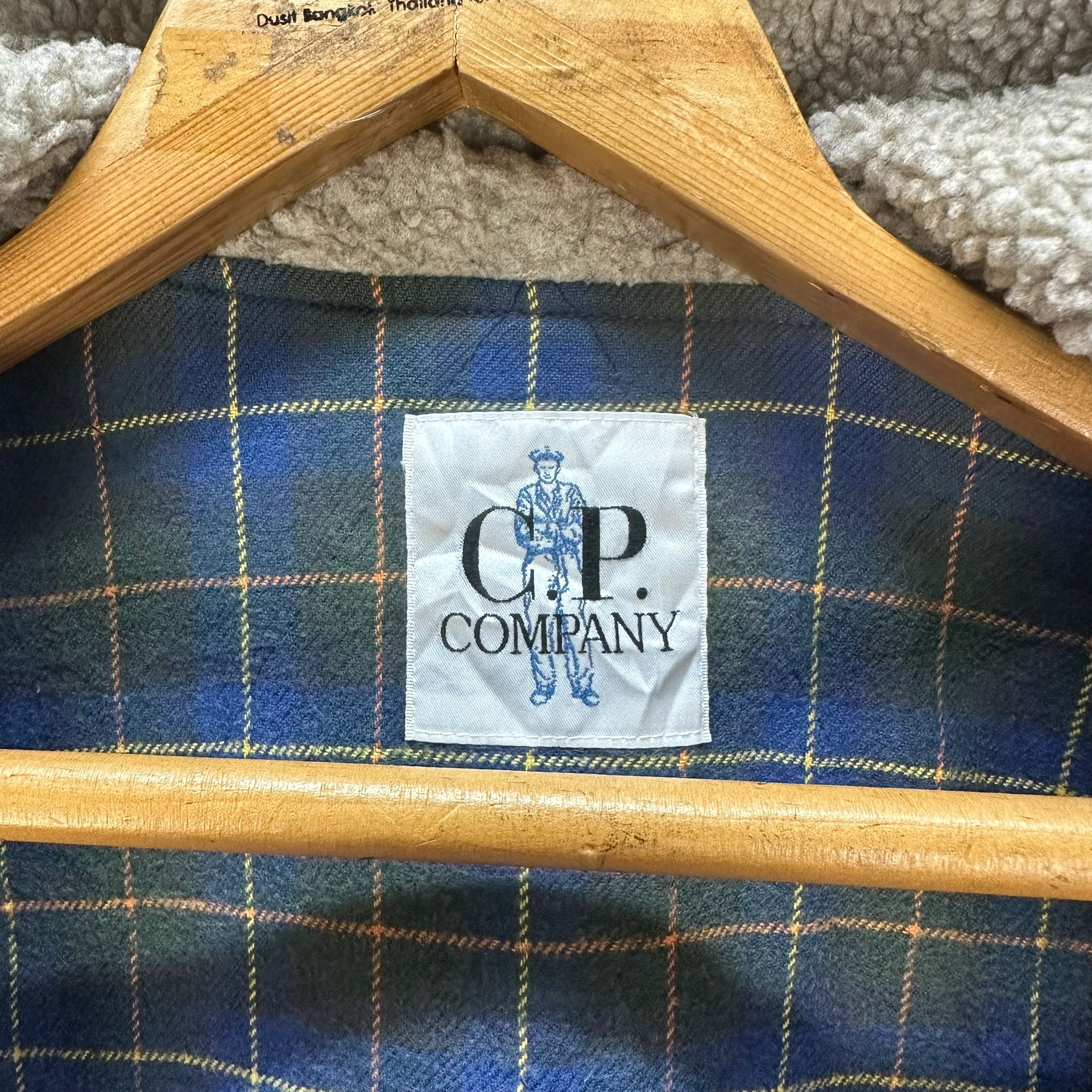 C.P. Company CP COMPANY EMBROIDERY BIG LOGO SHERPA PARKA #8286-001 Size US L / EU 52-54 / 3 - 11 Thumbnail