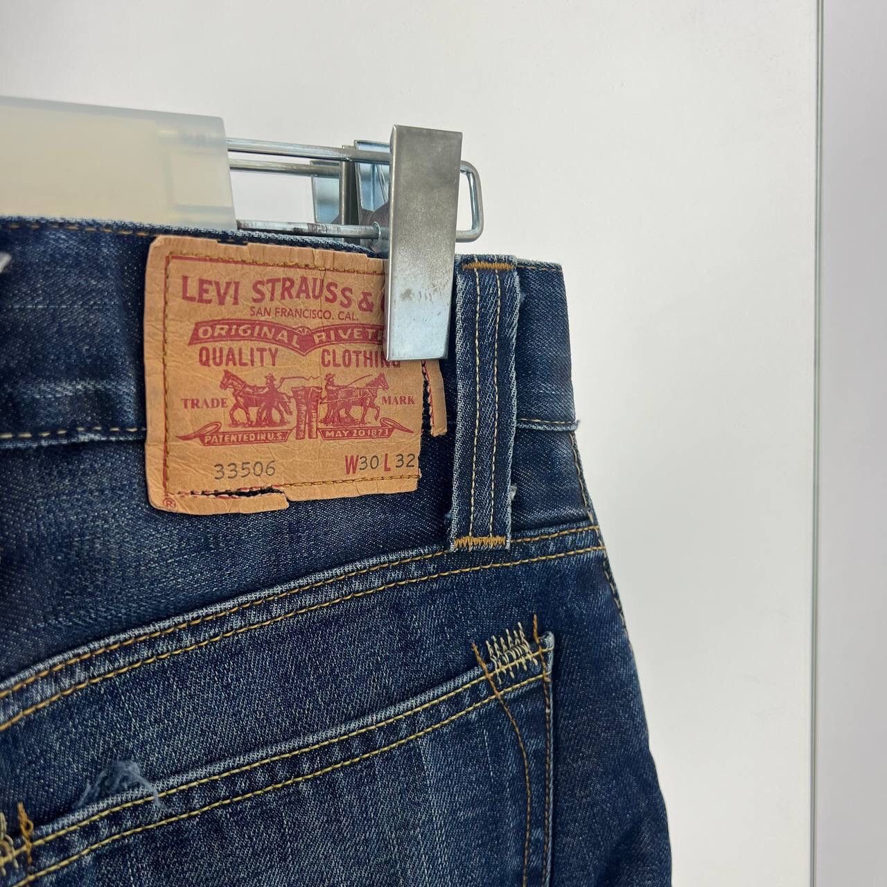 Levi's Y2K Distressed Levi’s 33506 Vintage Pants Jeans Baggy Denim Size US 30 / EU 46 - 3 Thumbnail