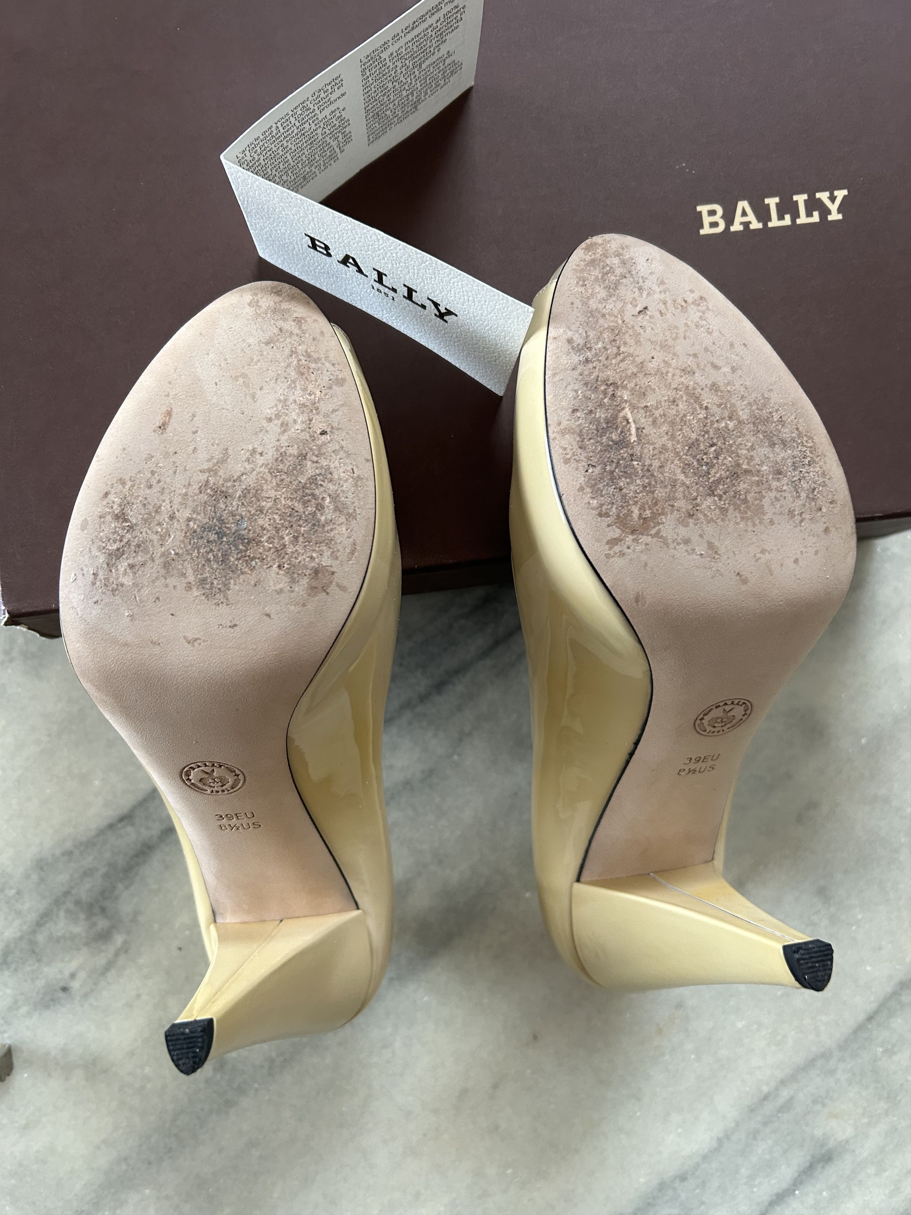 Bally Bally Beige Patent Leather Peep Toe Platform Heels 8.5 EU 39 Size US 9 / IT 39 - 5 Thumbnail