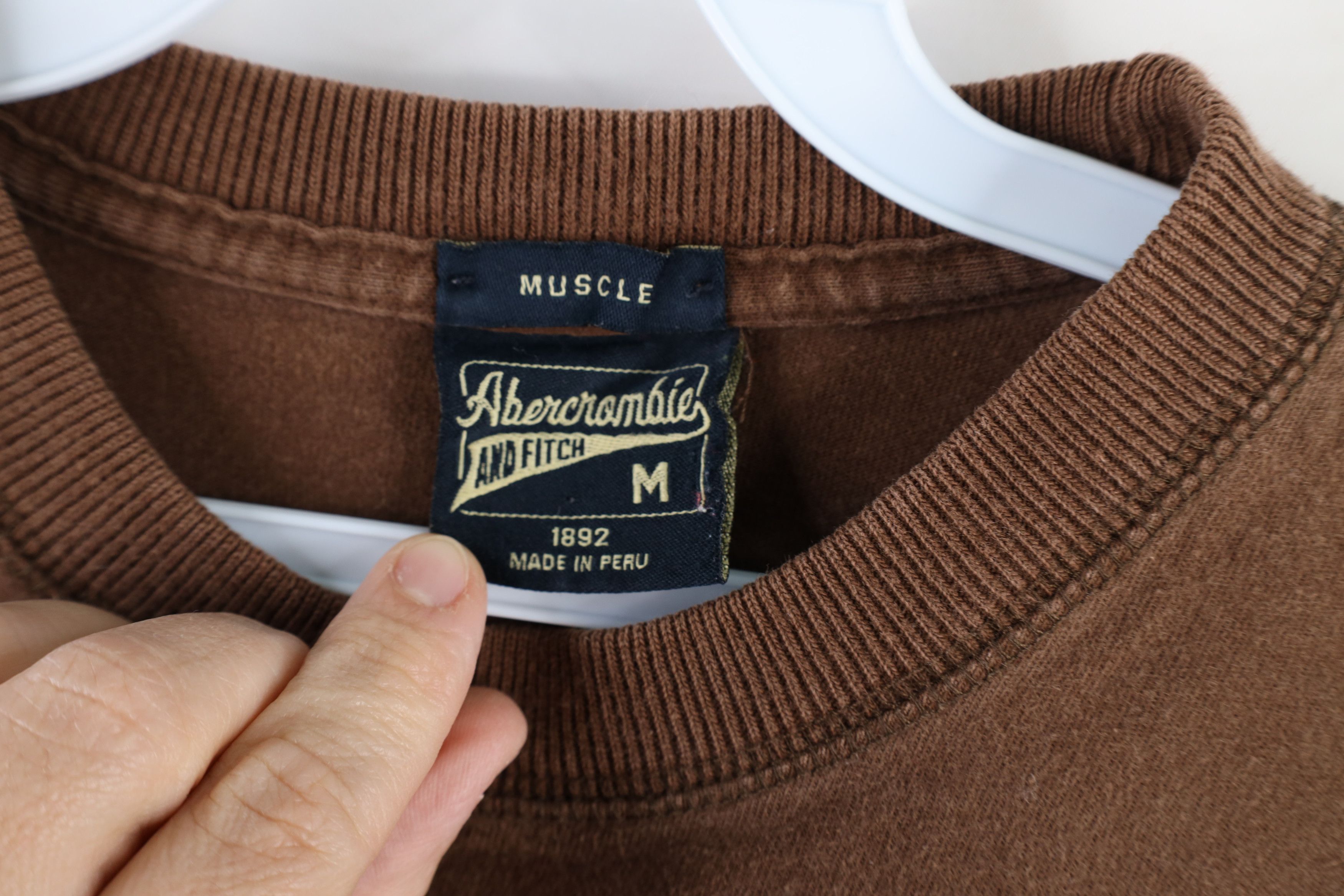 Abercrombie & Fitch Vintage Abercrombie & Fitch Long Sleeve T-Shirt Brown Size US M / EU 48-50 / 2 - 7 Thumbnail