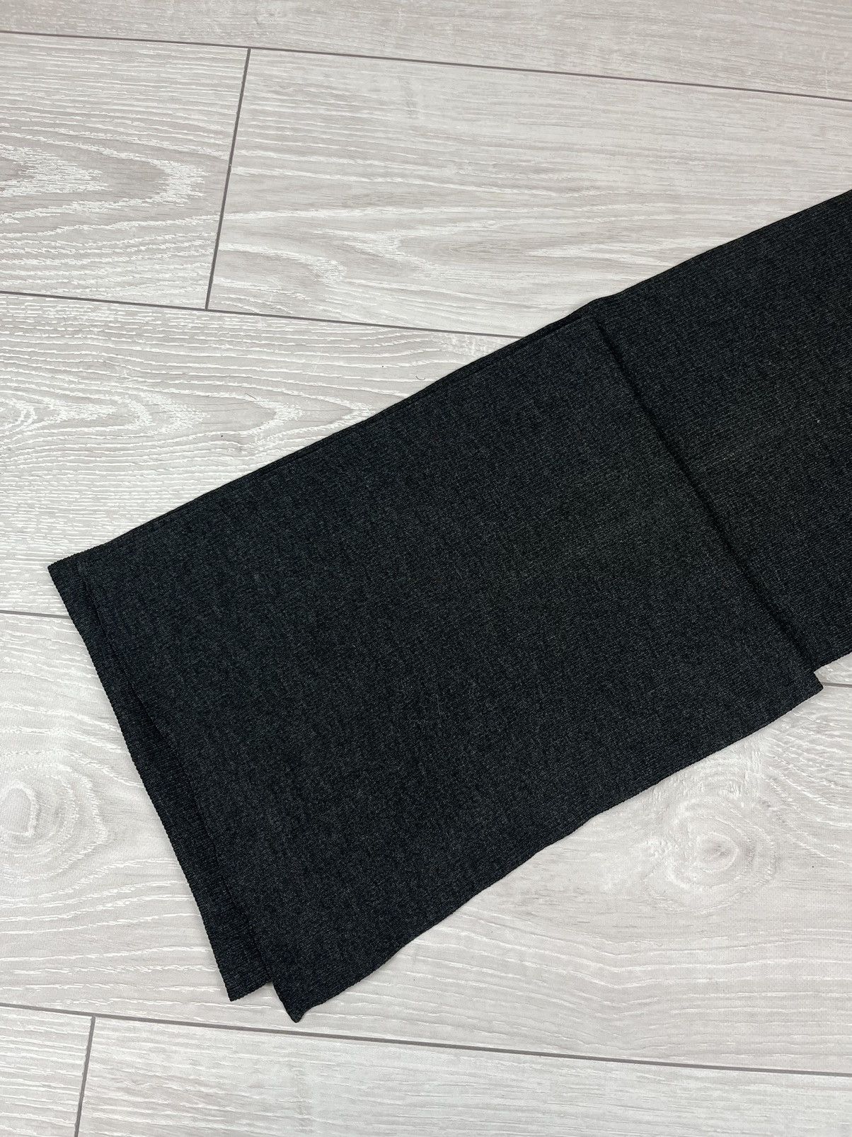 Dolce & Gabbana Dolce Gabbana Vintage 100% Wool Grey Knit Scarf Size ONE SIZE - 5 Thumbnail