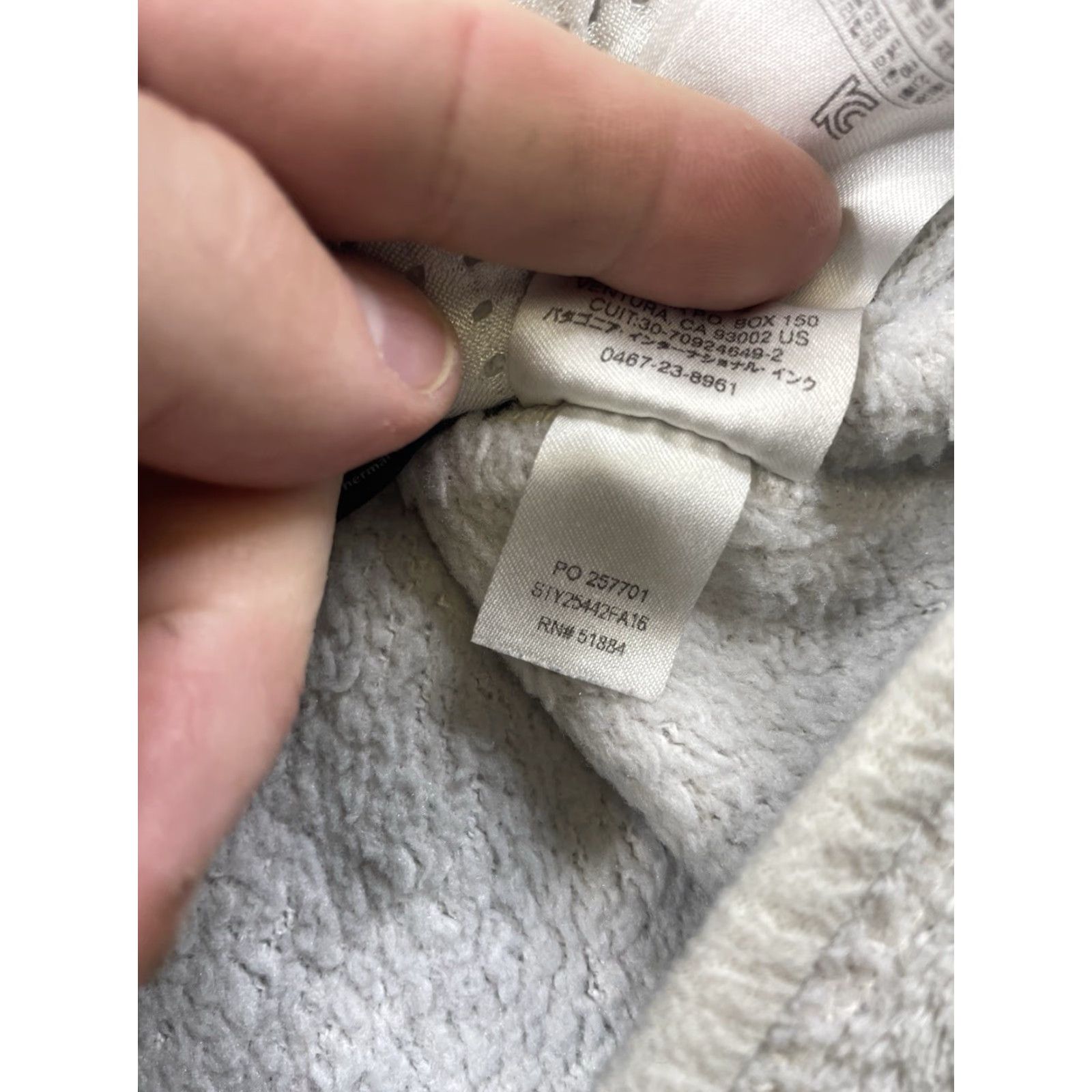 Patagonia Patagonia Fleece Snap-T Jacket Womens Small White Beige Polartec 25442 Size S / US 4 / IT 40 - 8 Thumbnail