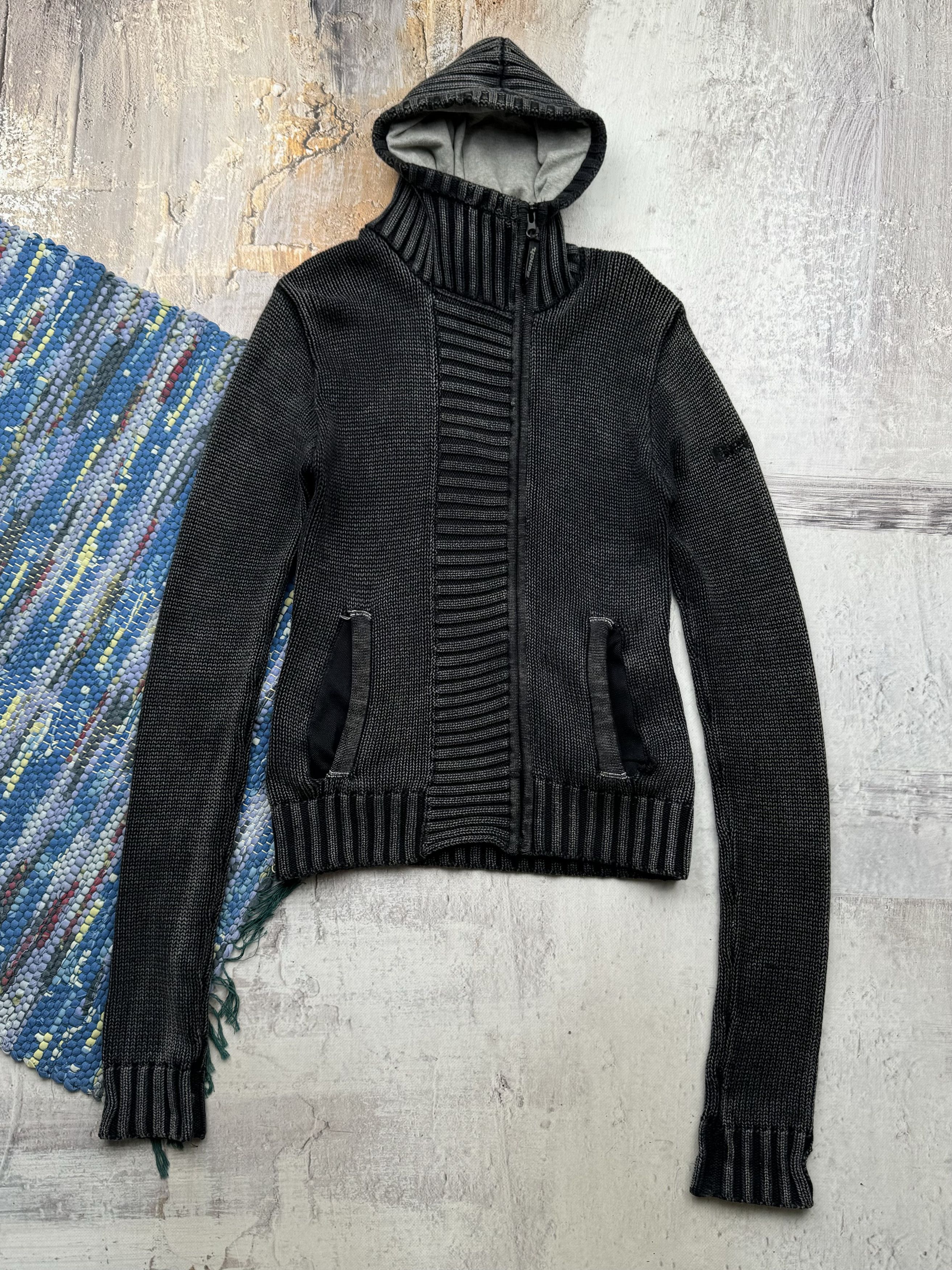 Bench Bench Vintage Faded Cropped Hoodie Ribbed Details A521(194) Size S / US 4 / IT 40 - 1 Thumbnail