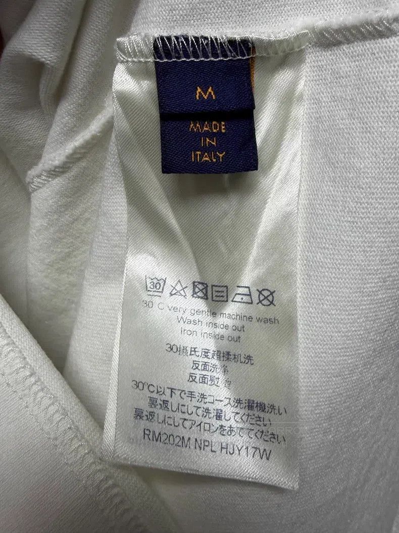Louis Vuitton Louis Vuitton Cursive logo short sleeve Size US M / EU 48-50 / 2 - 4 Thumbnail
