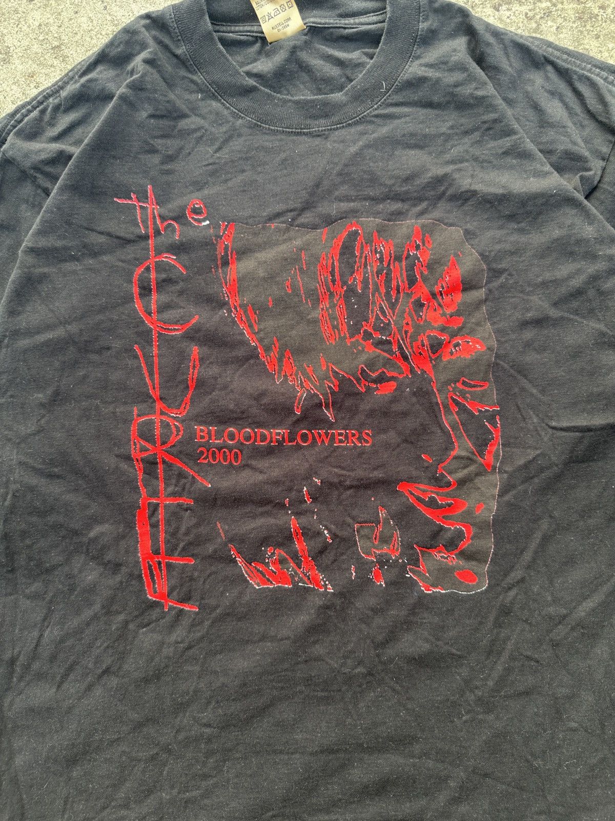 Band Tees The Cure Tour Bloodflowers 2000 Vintage T-shirt Rock Tee XL Size US XL / EU 56 / 4 - 2 Thumbnail