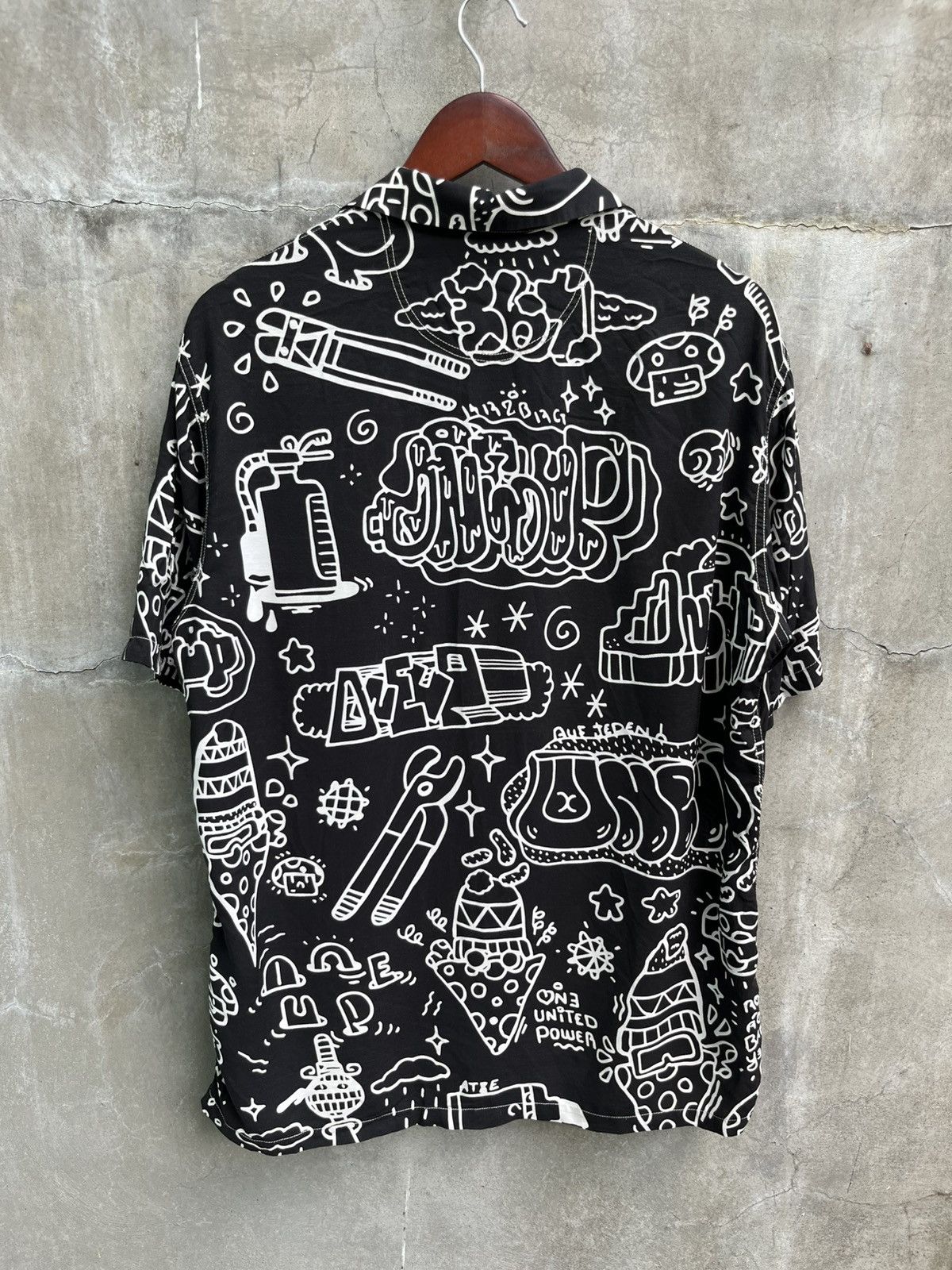 Junya Watanabe SS18 Doodle Art Shirt Size US L / EU 52-54 / 3 - 5 Thumbnail