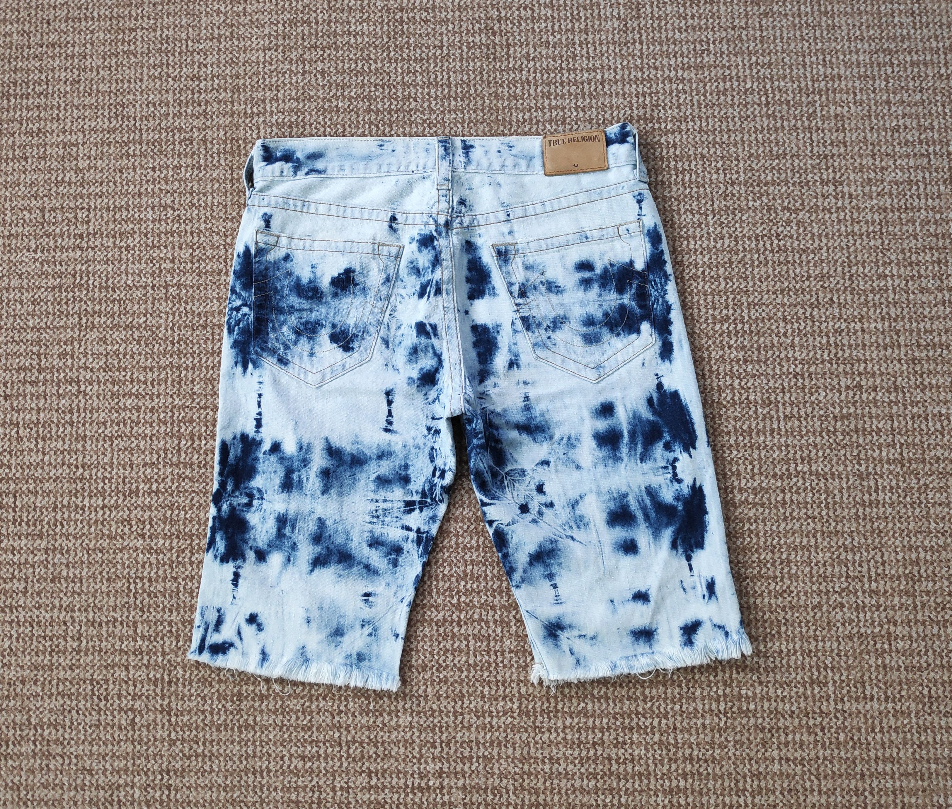 True Religion True Religion Distressed Dean Shorts made in USA sz W31 Size US 31 - 2 Thumbnail
