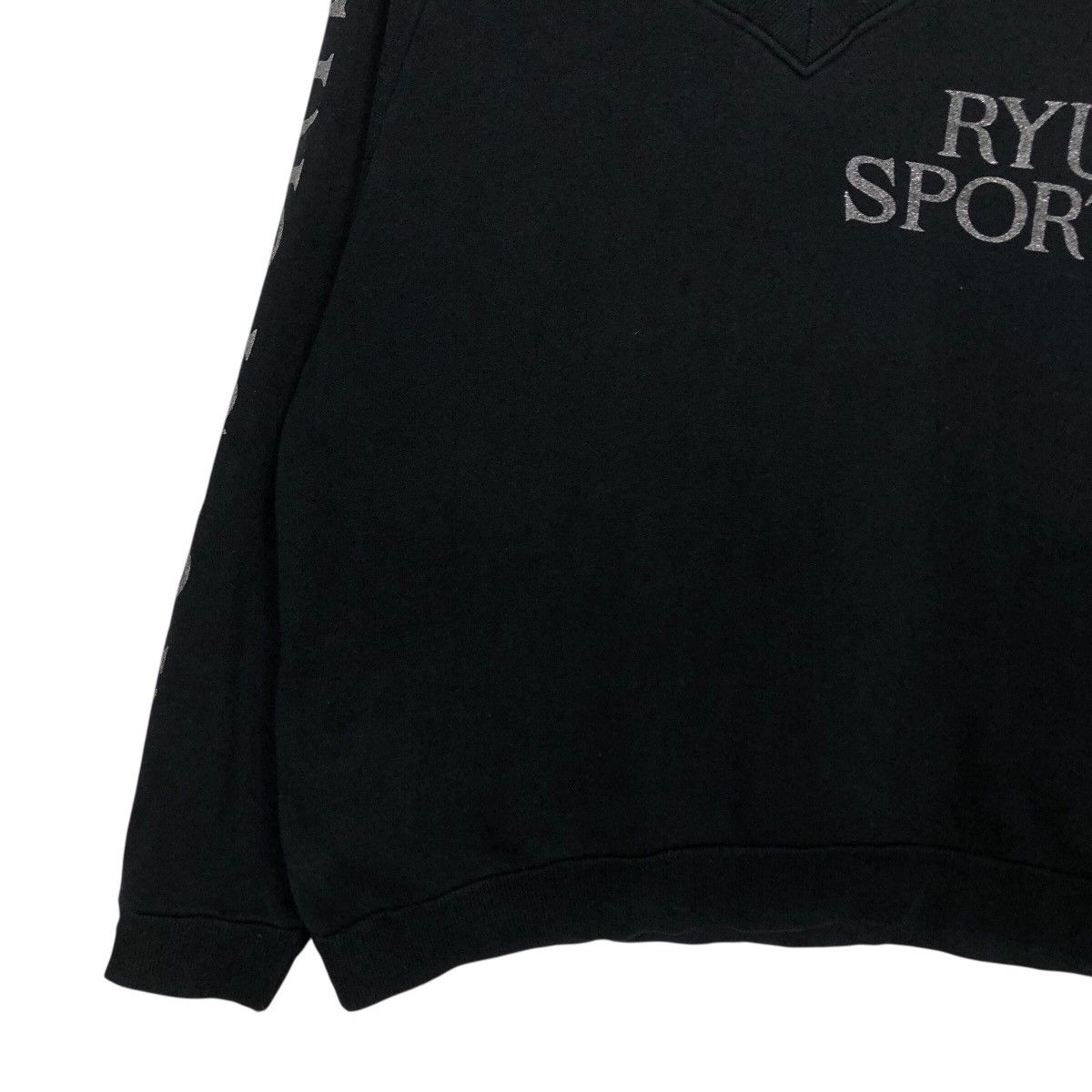 Japanese Brand RYU Sports Floral Crest V-Neck Sweat Obscure Japanese Label Size US M / EU 48-50 / 2 - 5 Thumbnail