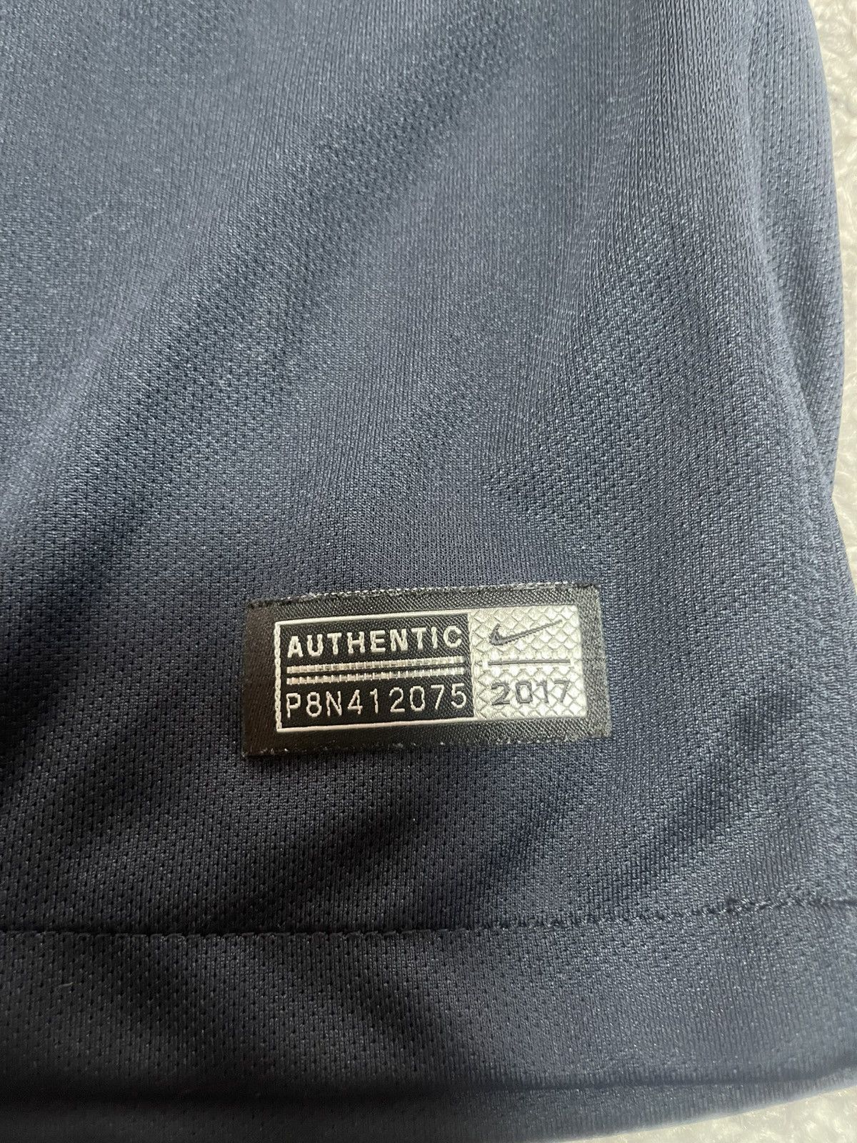 Nike HERTHA BERLIN 2017 2018 AWAY SHIRT SOCCER JERSEY szS NIKE Size US S / EU 44-46 / 1 - 5 Thumbnail