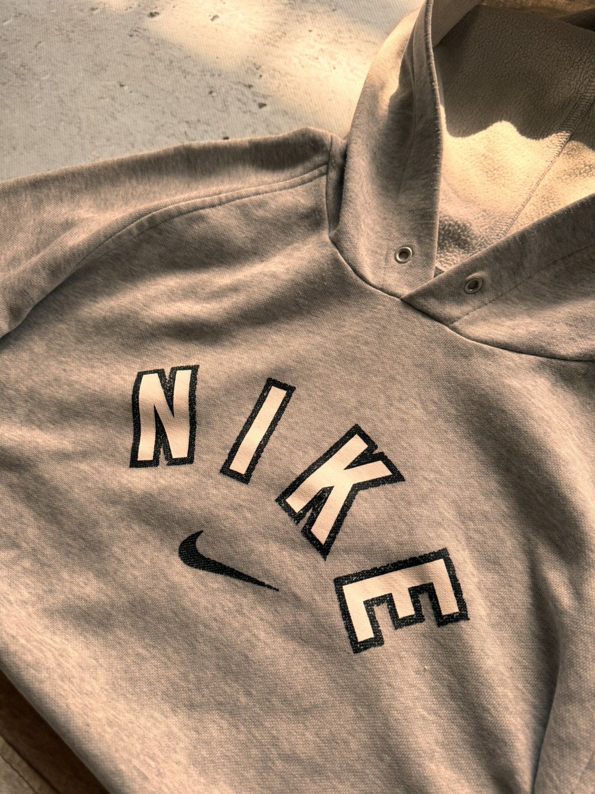 Nike × Vintage NIKE VINTAGE CENTER LOGO OVERSIZE BOXY HOODIE Size US XL / EU 56 / 4 - 5 Thumbnail
