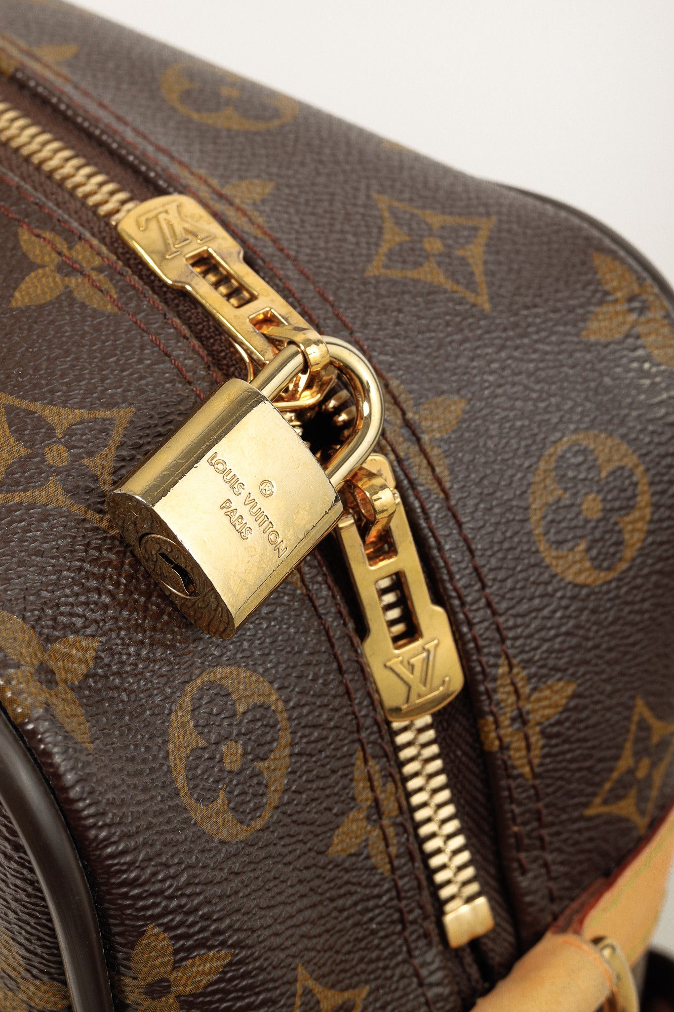 Louis Vuitton Louis Vuitton Icare Brown Monogram Canvas Messenger Bag Size ONE SIZE - 6 Thumbnail