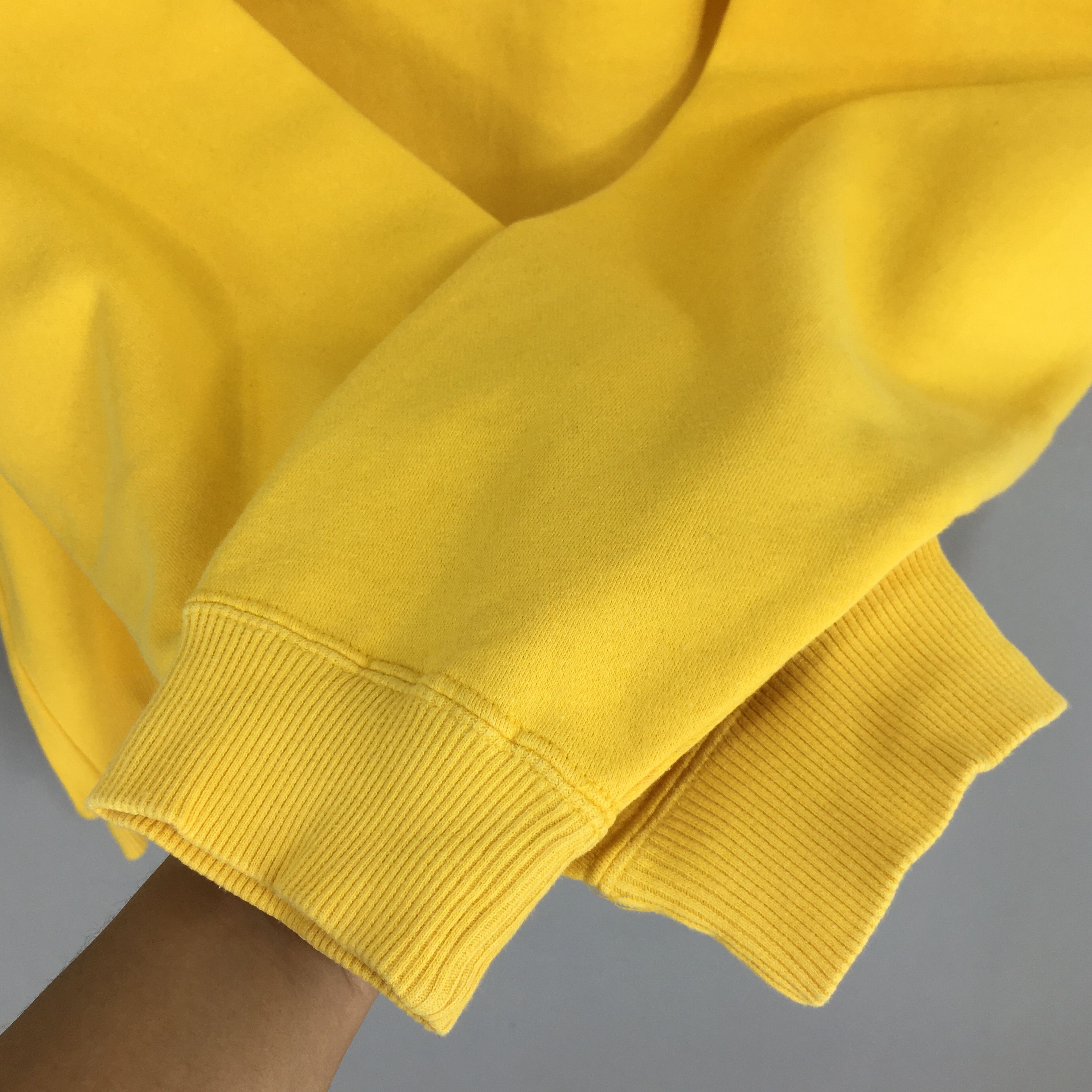 Reebok Vintage 90's Reebok Classic Yellow Sweatshirt XLarge Size US XL / EU 56 / 4 - 4 Thumbnail