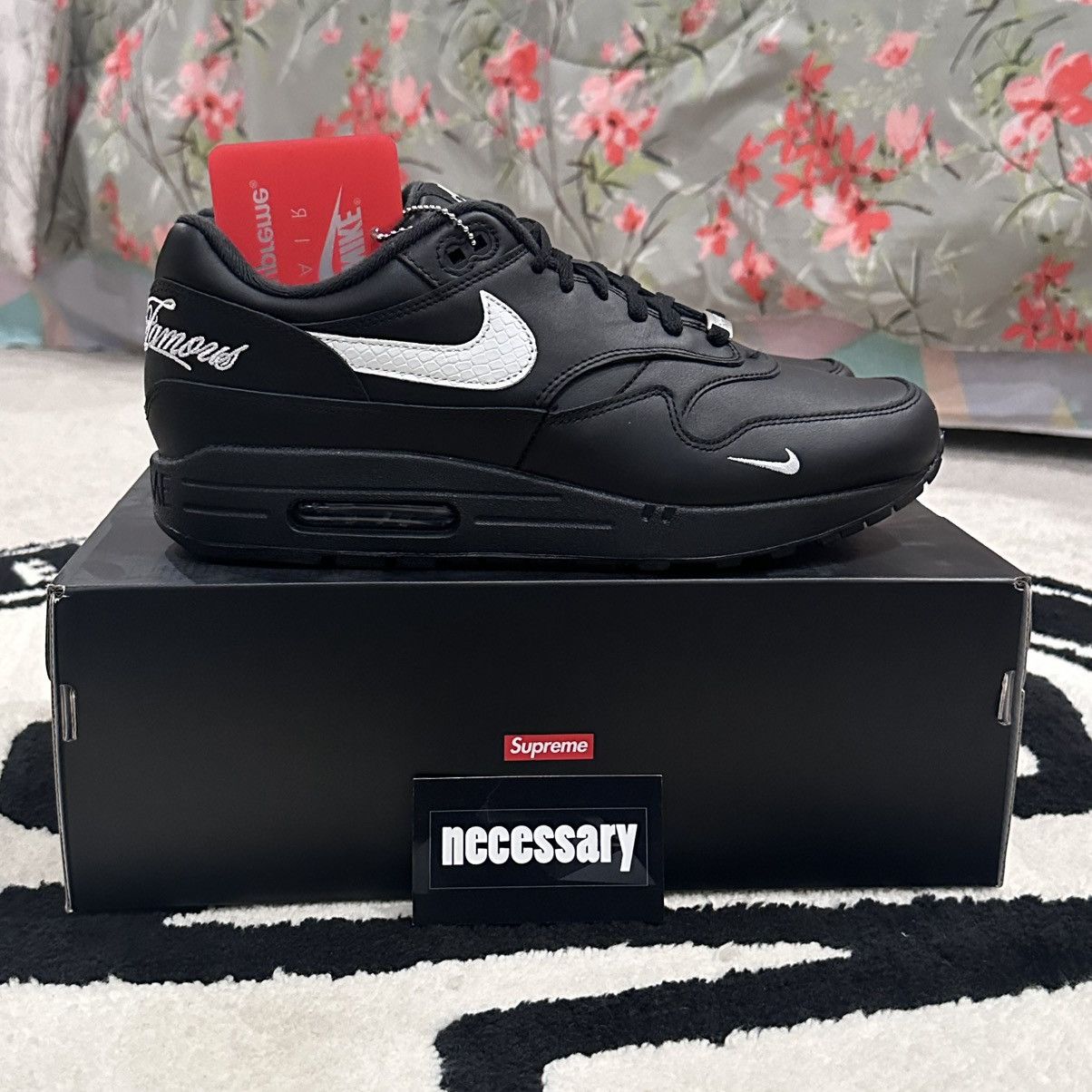 Nike × Supreme Nike Supreme Air Max 1 ‘87 SP Black/White Size US 11 / EU 44 - 7 Thumbnail