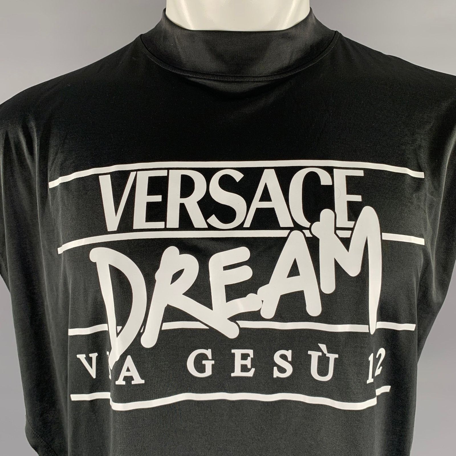 Versace VERSACE Size M Black Print Muscle T-shirt Size US M / EU 48-50 / 2 - 2 Thumbnail