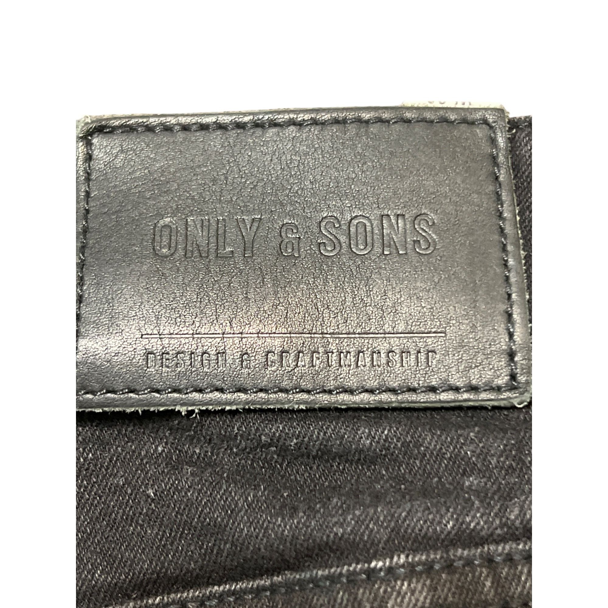 ONLY & SONS Only & Sons Mens Black Denim Slim Fit Jean Shorts Bermuda Bu Size US 28 / EU 44 - 4 Thumbnail