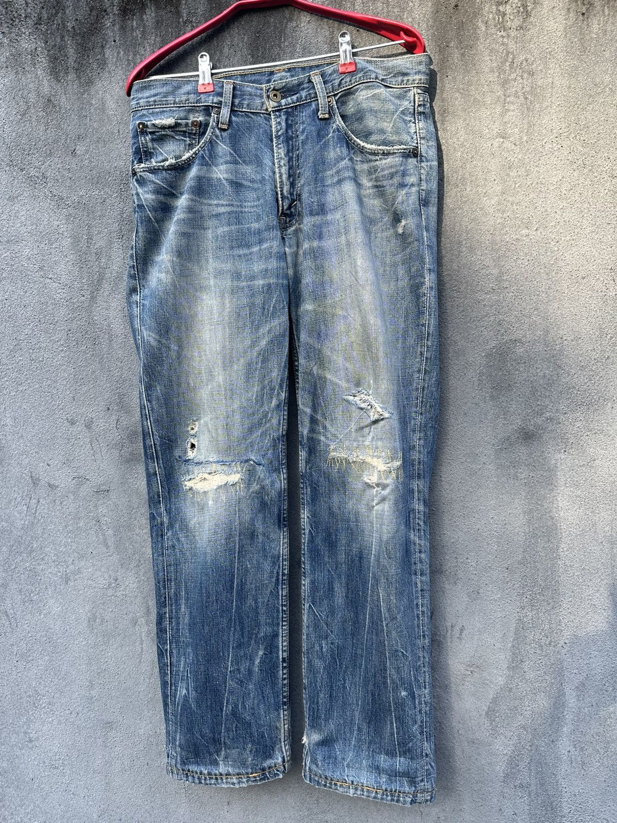 Levi's Vintage Clothing 👹Vintage THRASHED Levi’s 502 Baggy Jeans Size US 31 - 3 Thumbnail