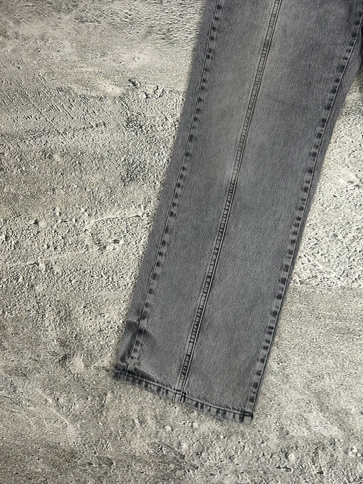 Han Kjobenhavn Han Kjobenhavn grey jeans baggy denim pants Size US 31 - 9 Thumbnail