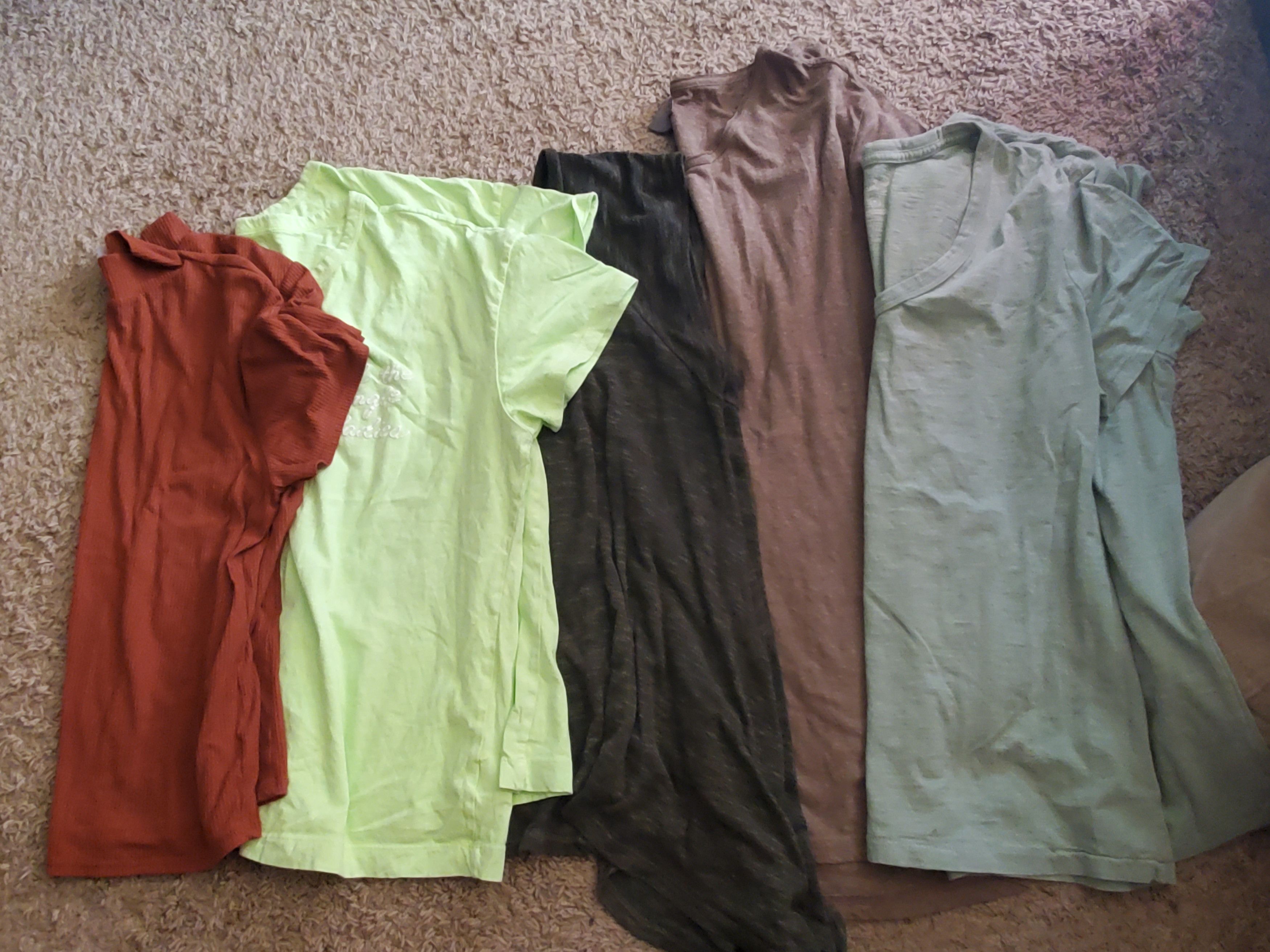 Old Navy Women's Variety Bundle Of 6 Tops - Size Xl