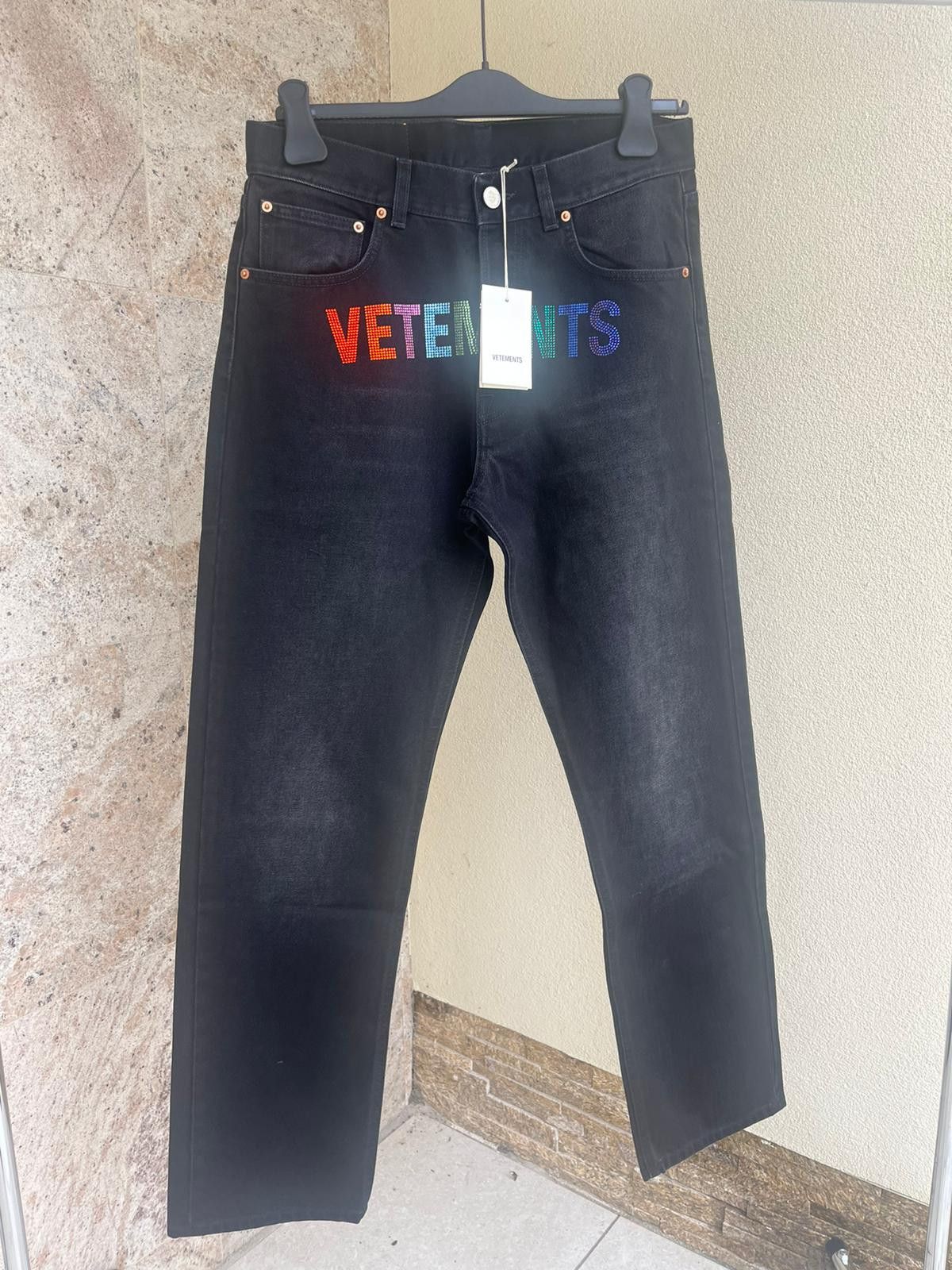 Vetements Multicolor Rainbow Crystal Logo Straight Leg Denim in Black Size US 30 / EU 46 - 11 Thumbnail