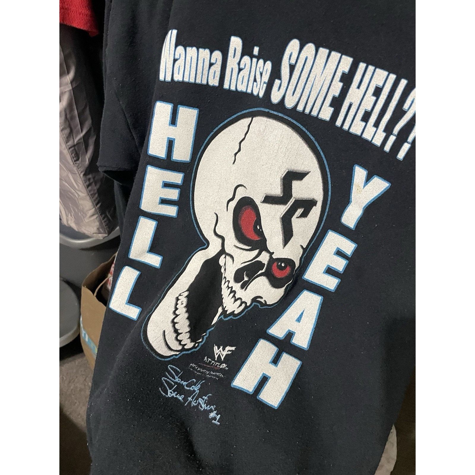 Tultex Size L- VTG WWF STONE COLD WANNA RAISE SOME HELL SHIRT Size US L / EU 52-54 / 3 - 4 Thumbnail