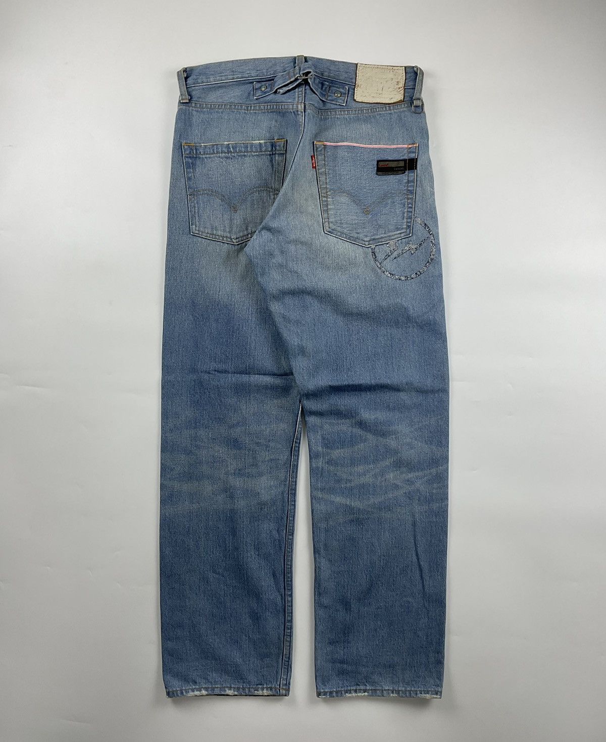 Levis Fenom Fragment | Grailed