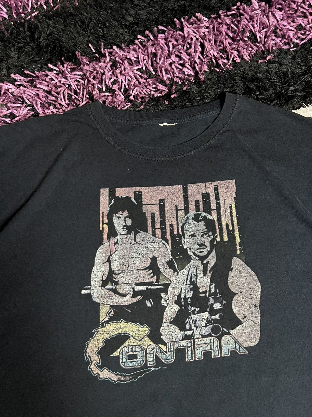 Nintendo Vintage nintendo game Contra rare tshirt Size US XXL / EU 58 / 5 - 2 Thumbnail