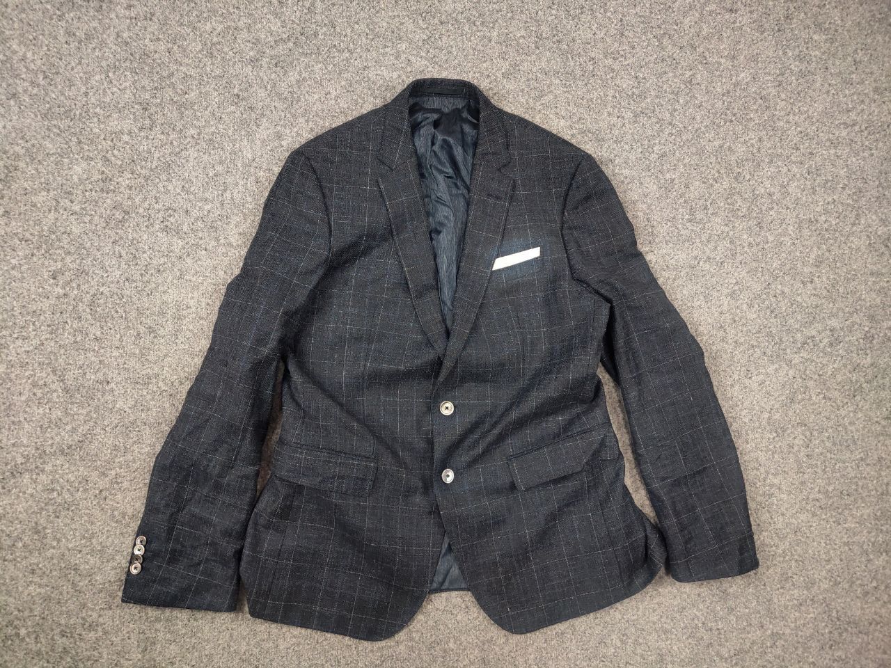 Hugo Boss Hugo Boss lanificio tesse biella Wool check Blazer Jacket Size US L / EU 52-54 / 3 - 2 Thumbnail