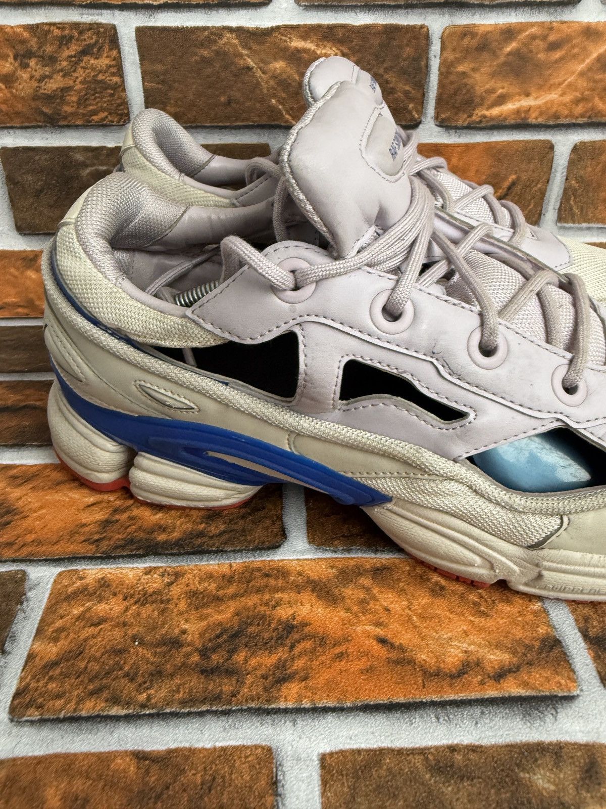 Adidas × Raf Simons Ozweego cut out sneaker Size US 11 / EU 44 - 14 Thumbnail