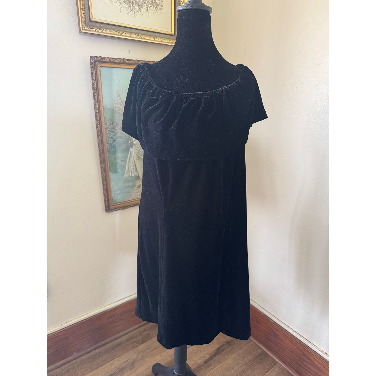 Other NWT Kensie Black Velvet Off Shoulder Dress Size Large Size L / US 10 / IT 46 - 1 Thumbnail
