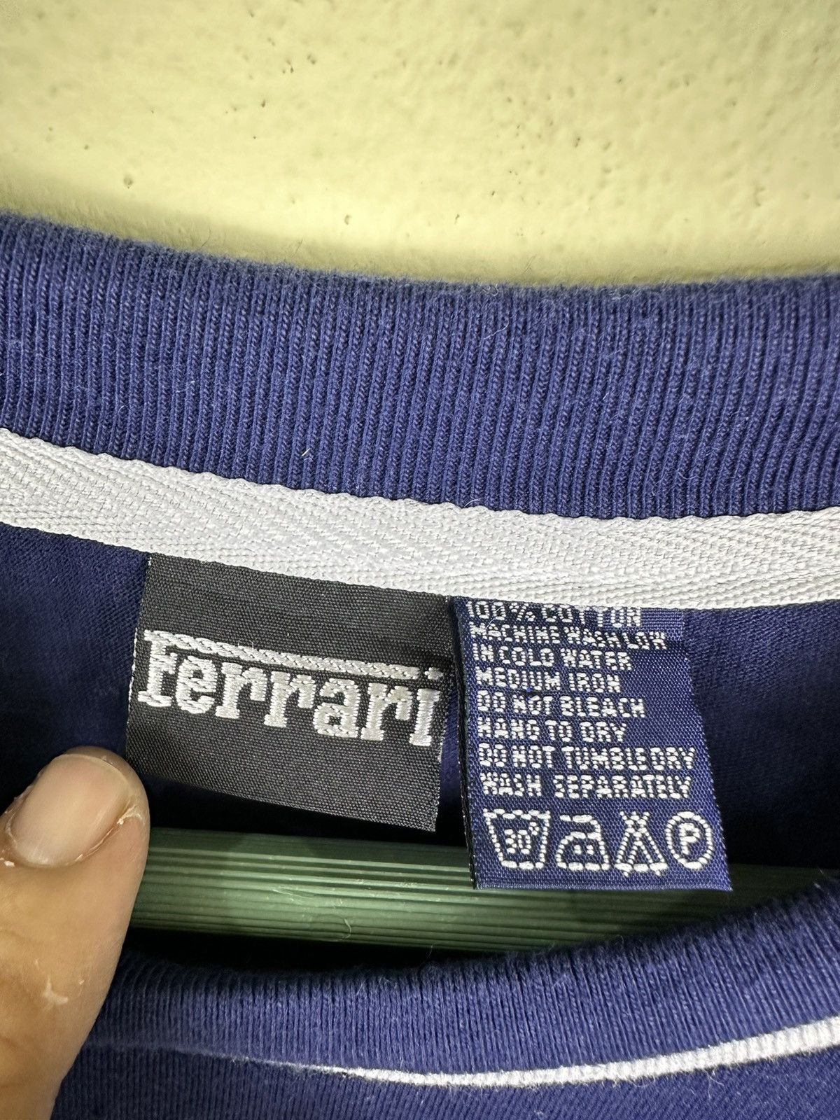 Vintage Ferrari 1999 Embroidery Logo Shirt A200