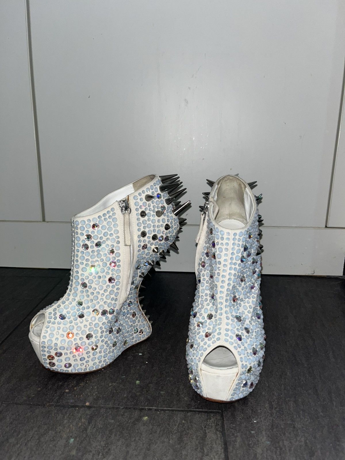 Giuseppe Zanotti Giuseppe Zanotti Heel-less Spike Size US 10 / IT 40 - 7 Thumbnail
