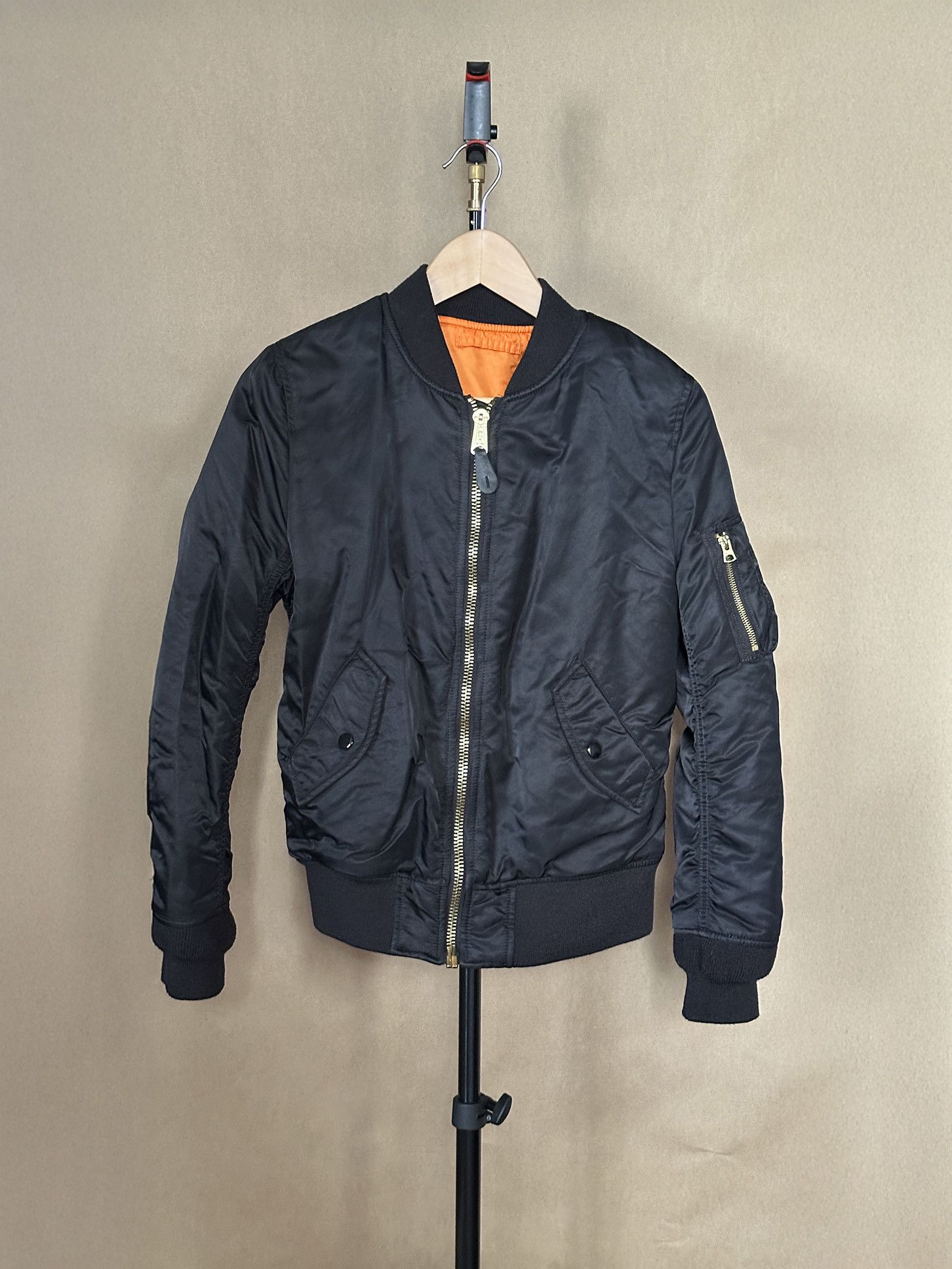 Alpha Industries Alpha Industries MA-1 Black Bomber Jacket Size S / US 4 / IT 40 - 1 Thumbnail