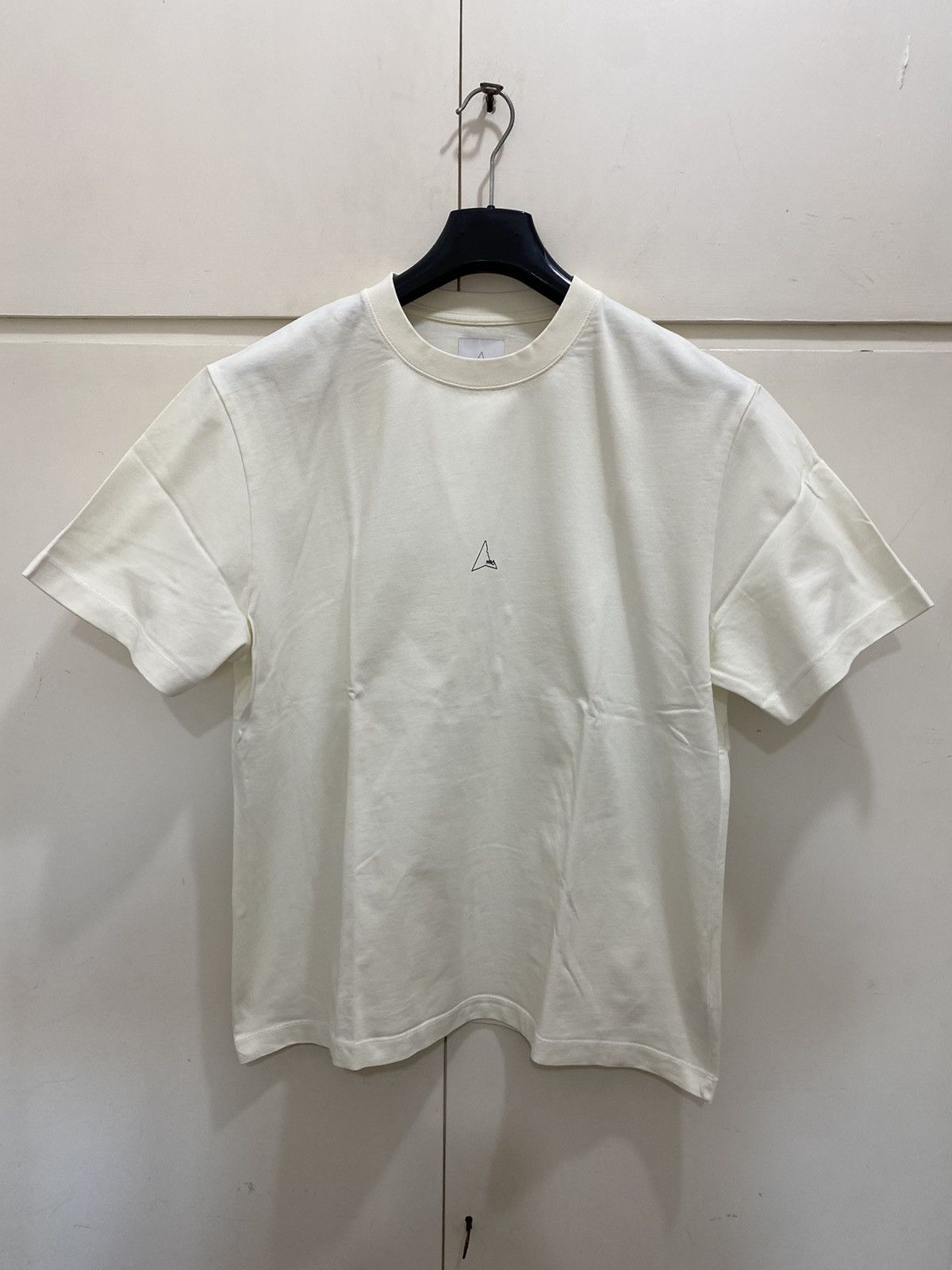 ROA ROA T-shirt, size L, White, used, in excellent condition. Size US L / EU 52-54 / 3 - 1 Thumbnail