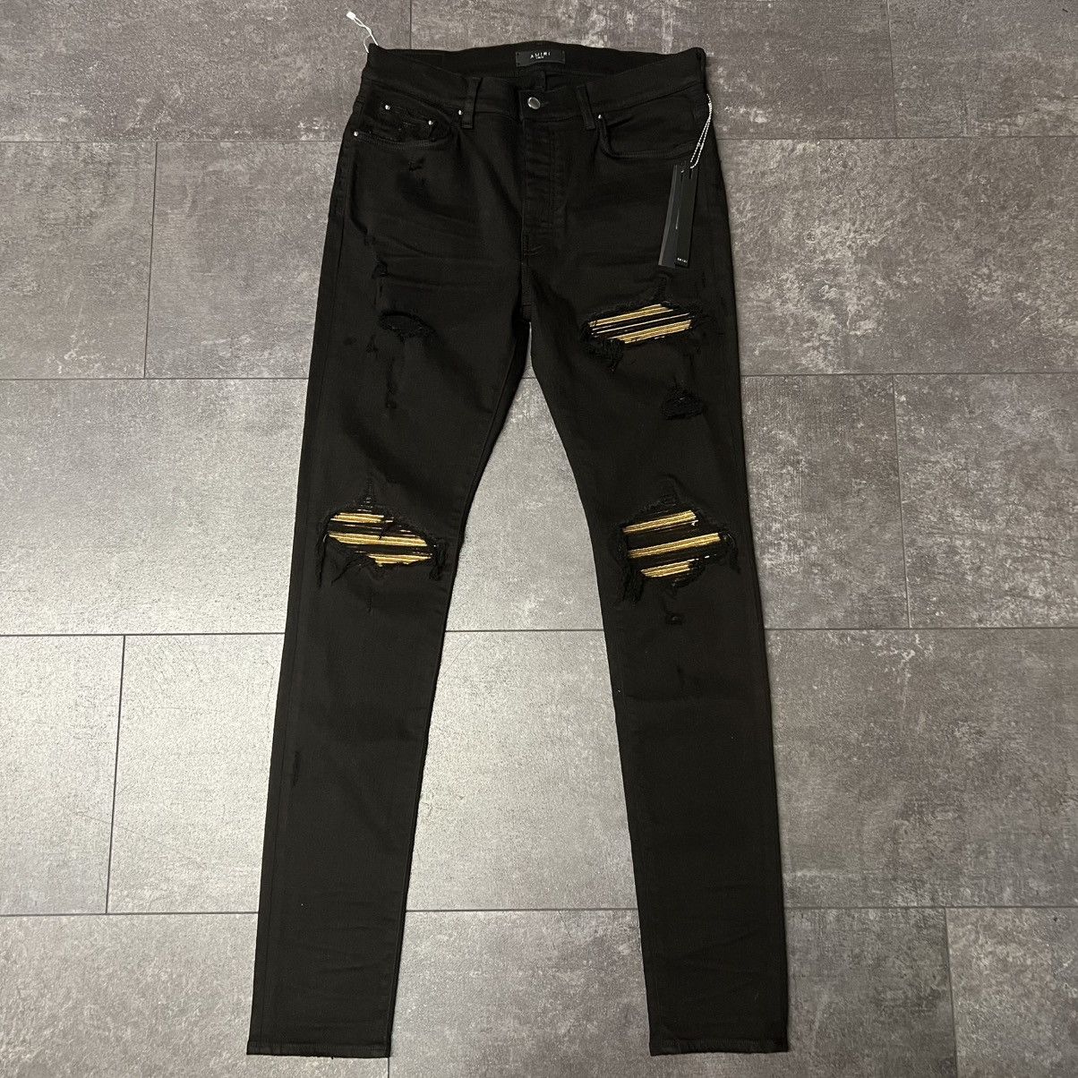 Amiri Amiri MX1 Gold Leather Patch Jeans Black Size US 36 / EU 52 - 1 Thumbnail