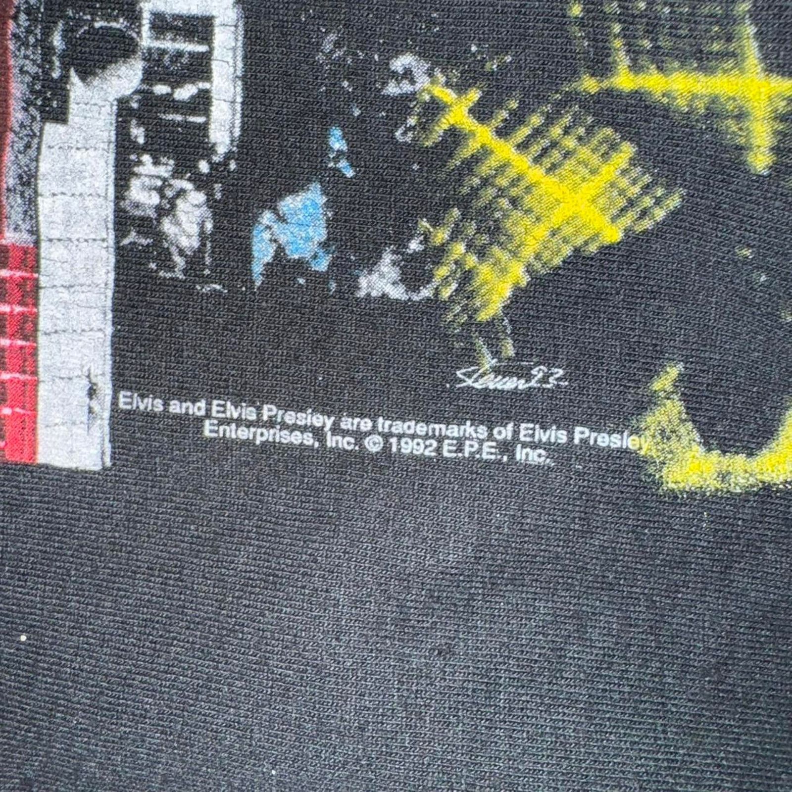 Fruit Of The Loom XXL - Vintage 90s elvis presley graceland big face t-shirt Size US XXL / EU 58 / 5 - 5 Thumbnail